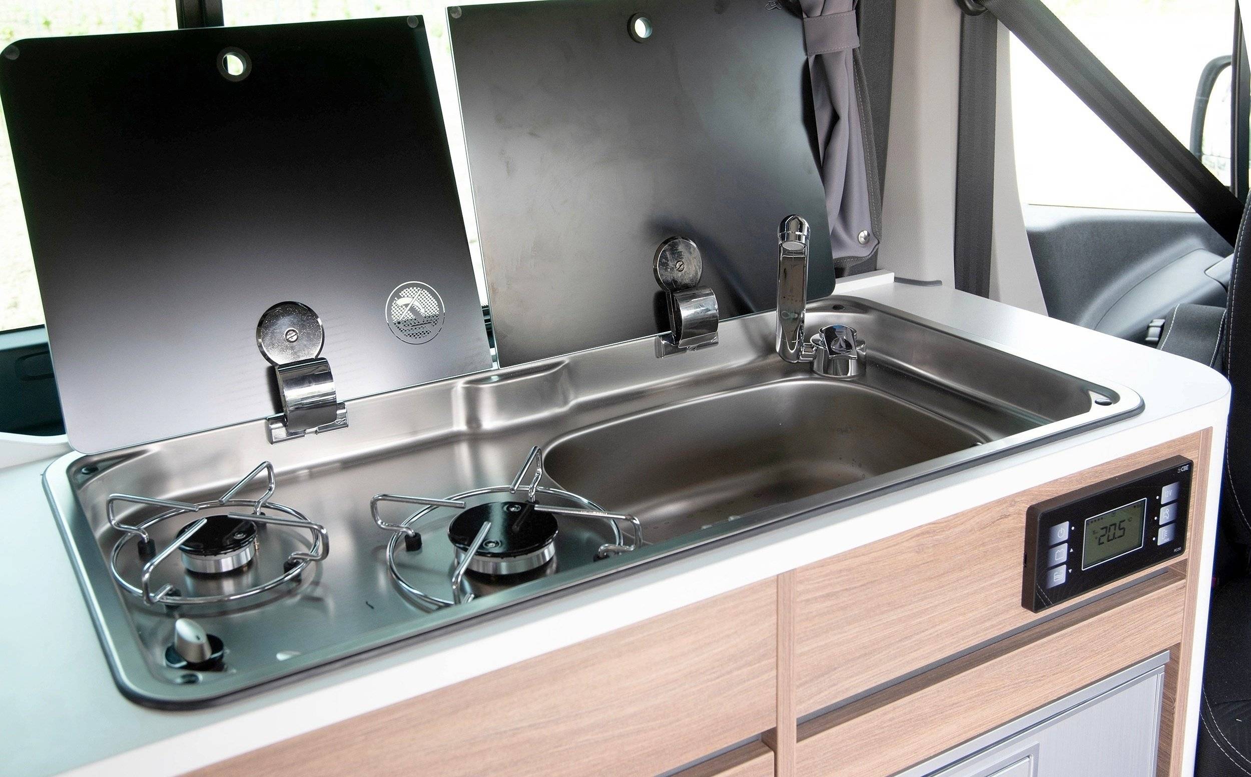 Bavaria Renault trafic cm font t vendome