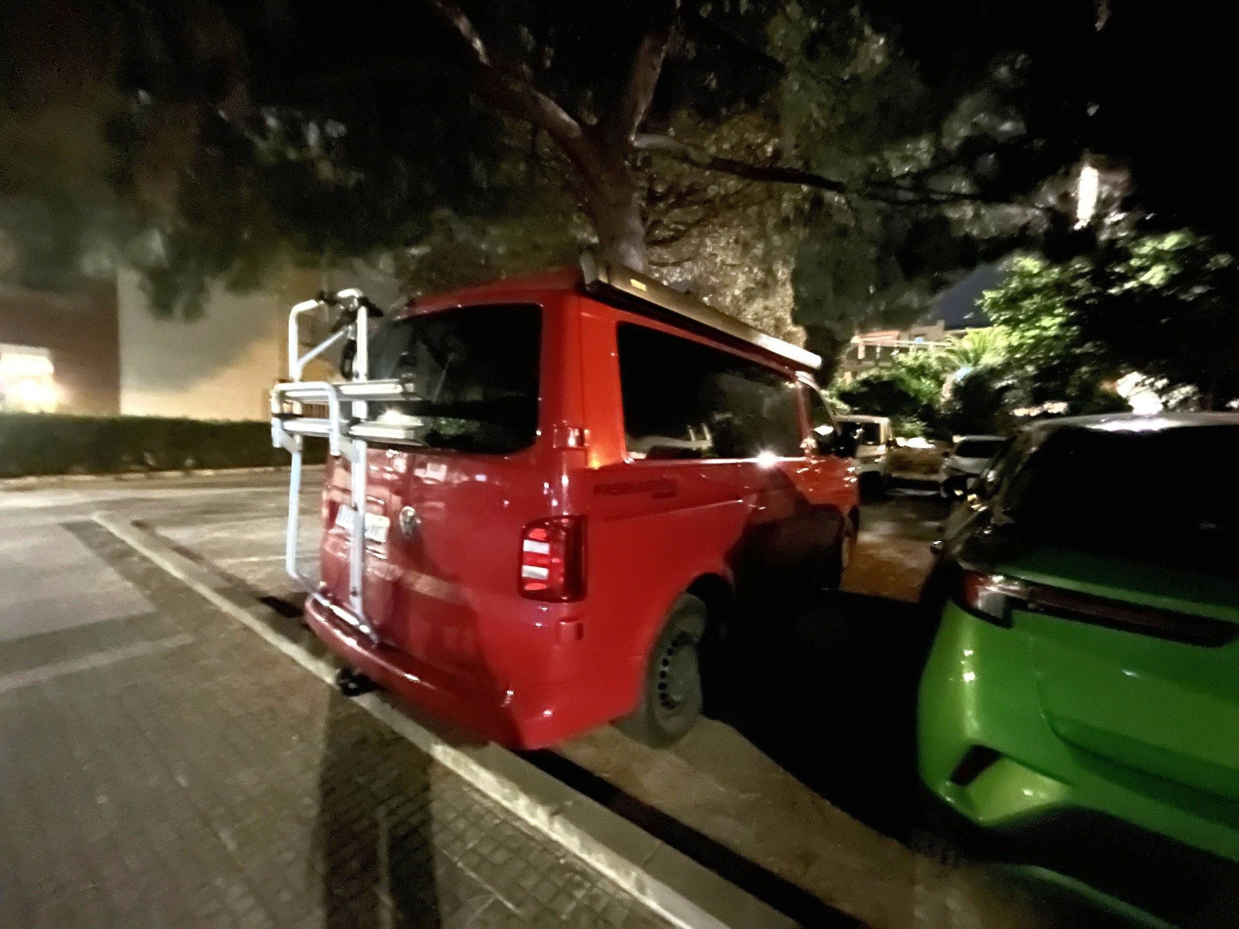 transporter Transporter T6 (Roja)