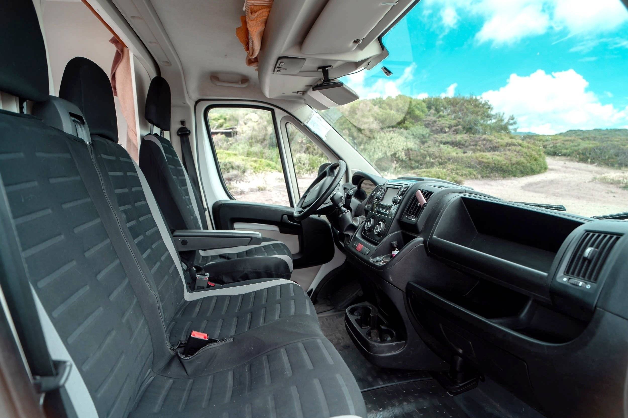 Dormidas Citroën Jumper - Yescapa