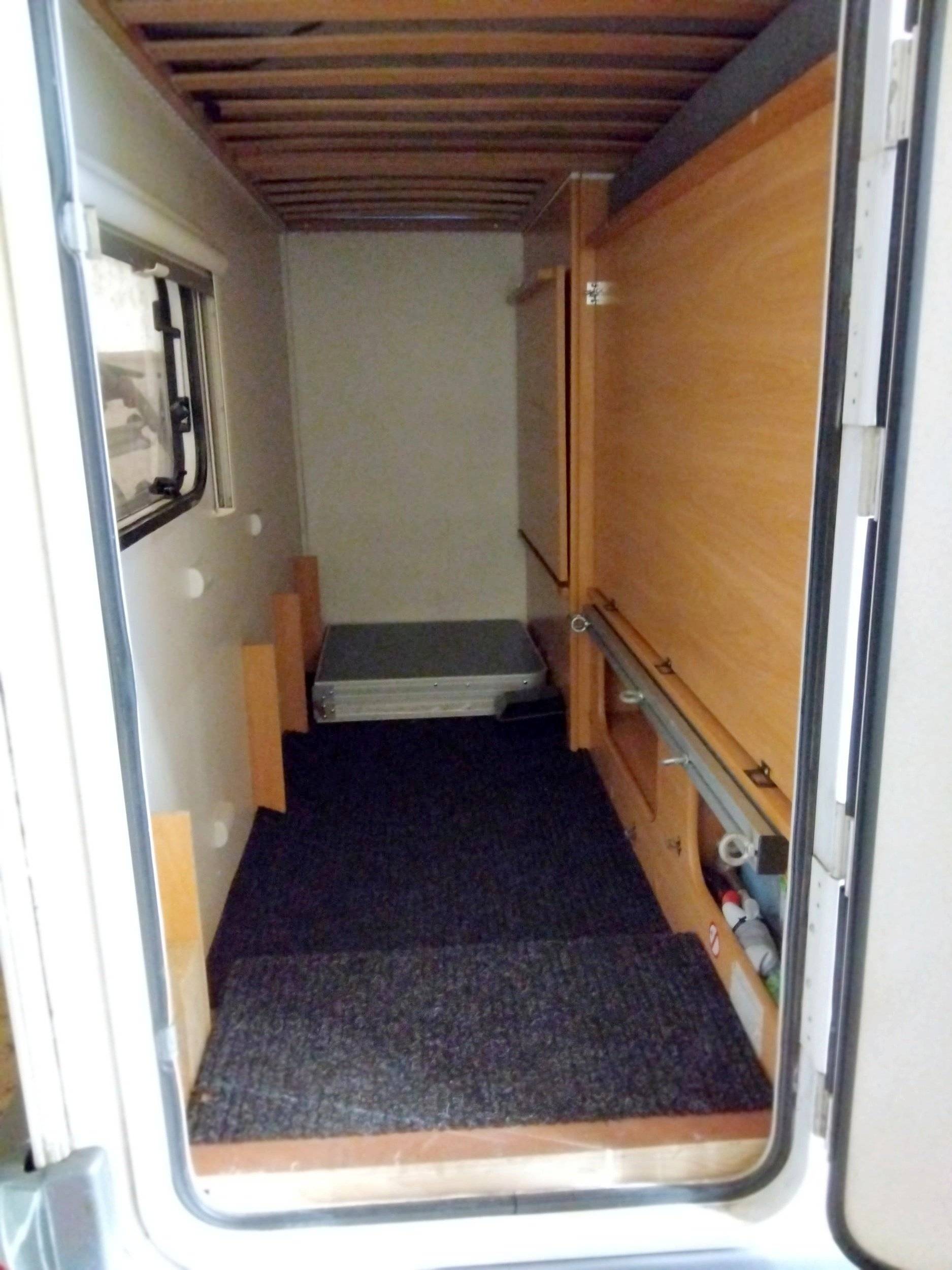 Challenger GENESIS 43