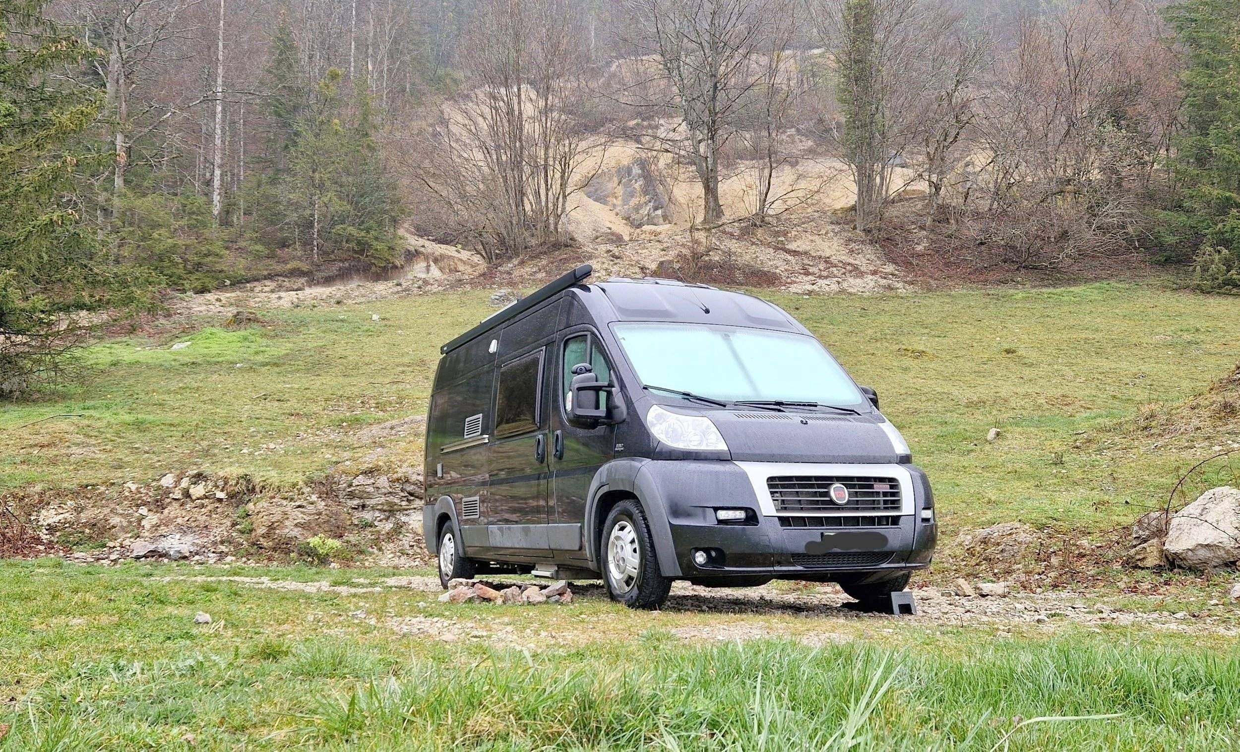 Adria 2,3 l 130 ch.