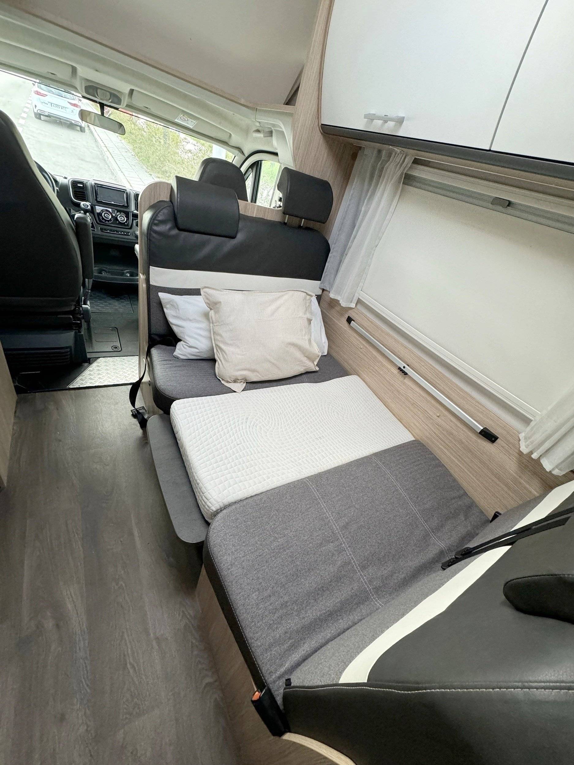 Camper Track DUCATO CAMPER VAN