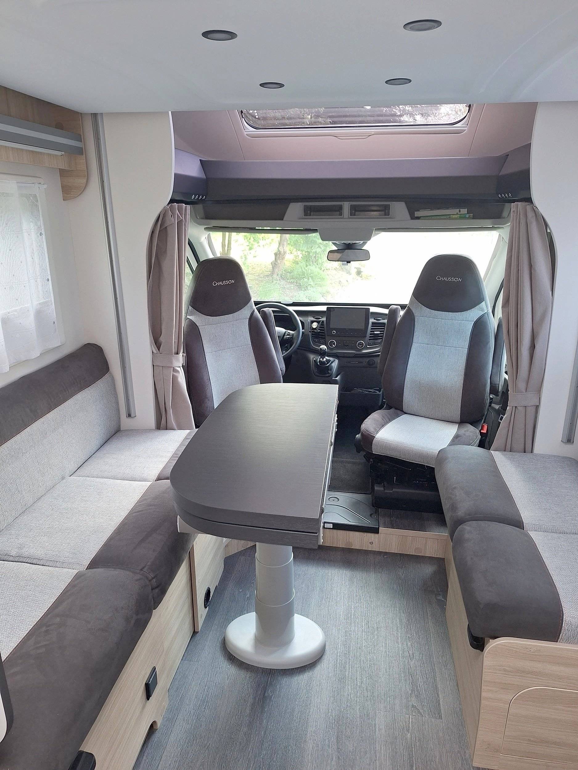Chausson 650 First Line