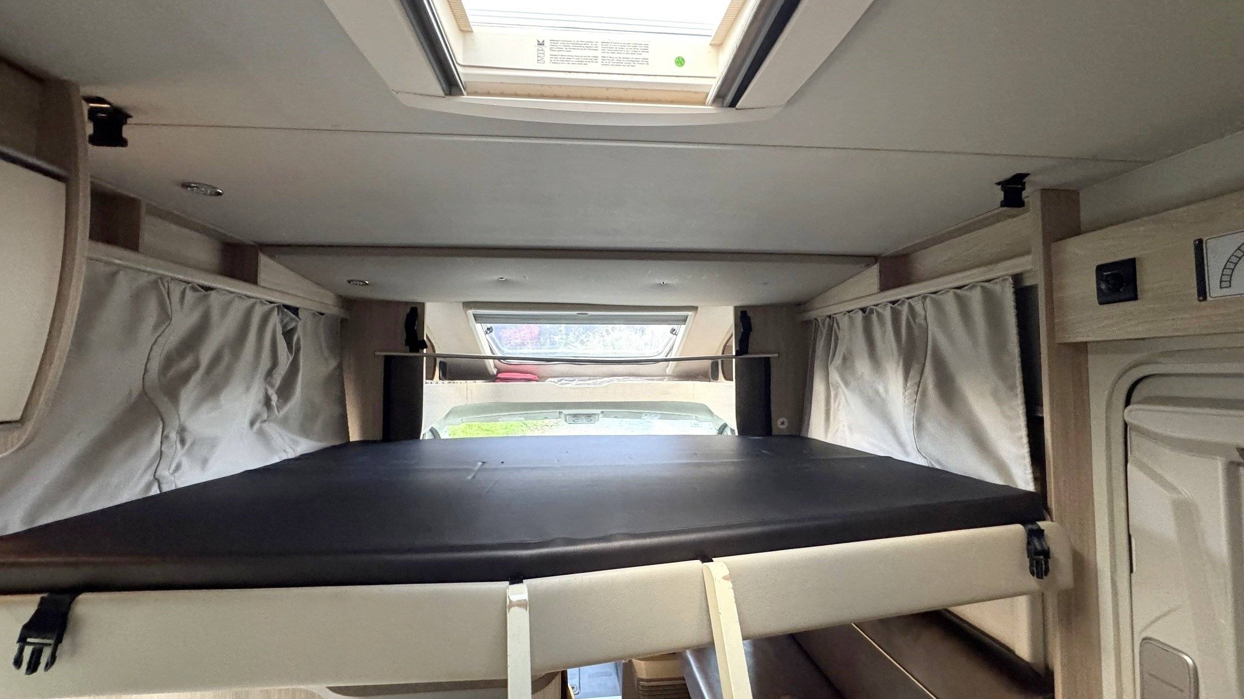 Weinsberg Carasuite 650 MF