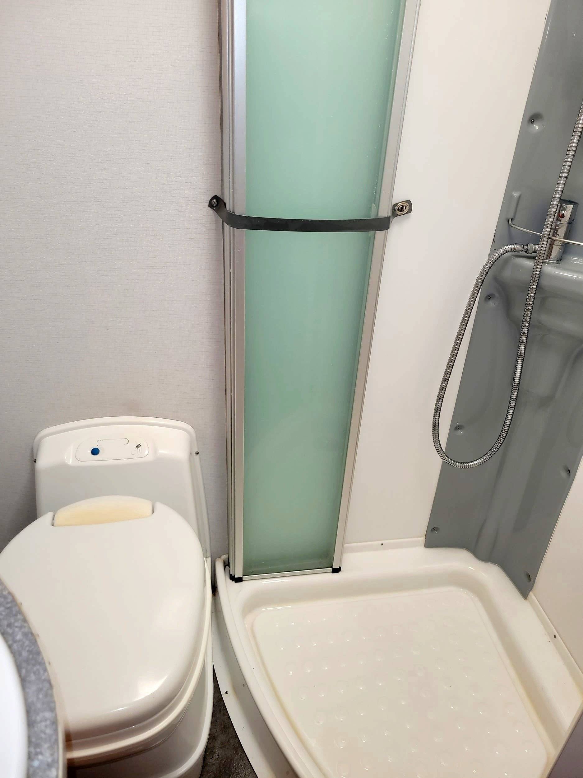 Pilote Aventura A710