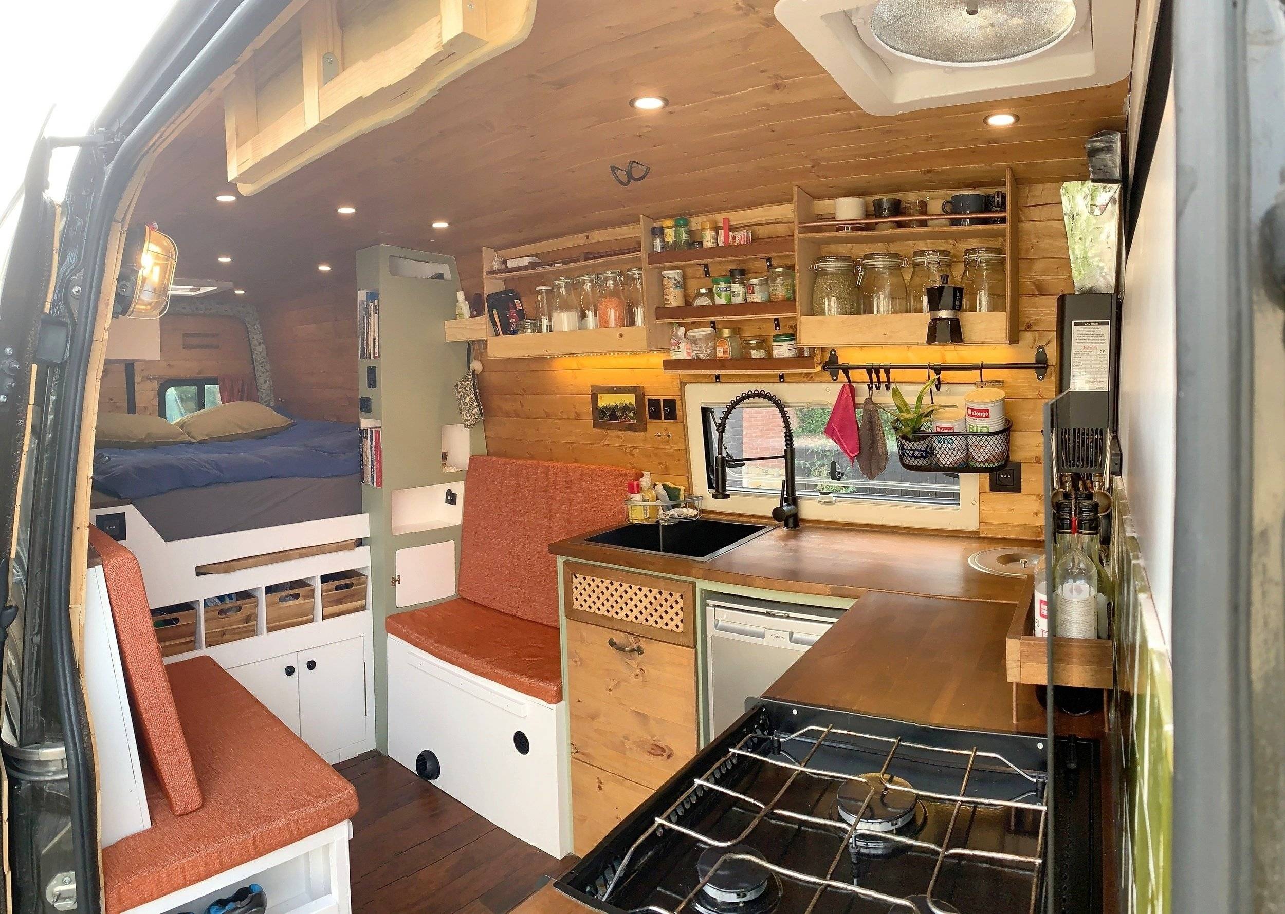 Home Mercedes Sprinter