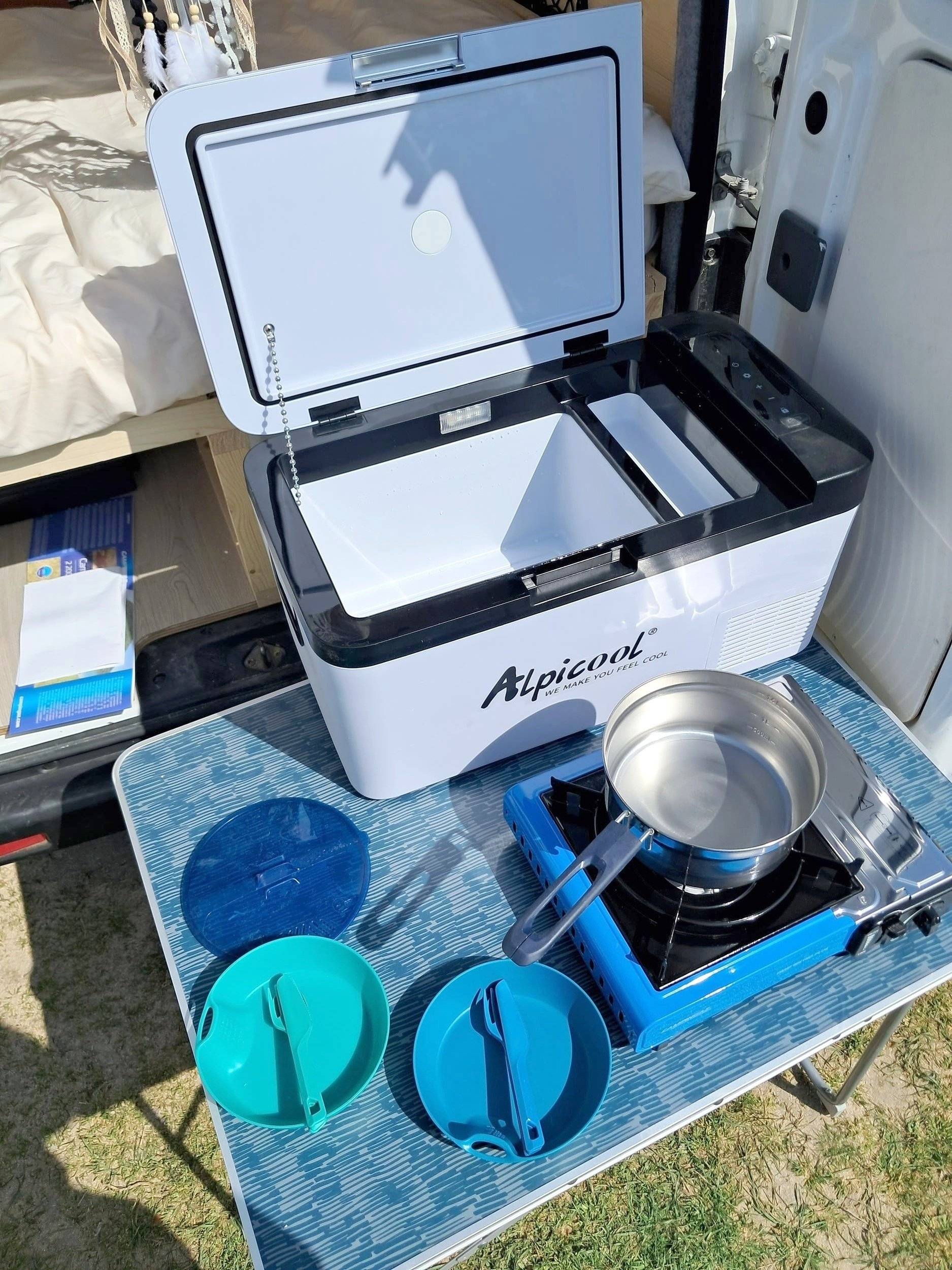 Coin cuisine Nissan NV200 - Yescapa