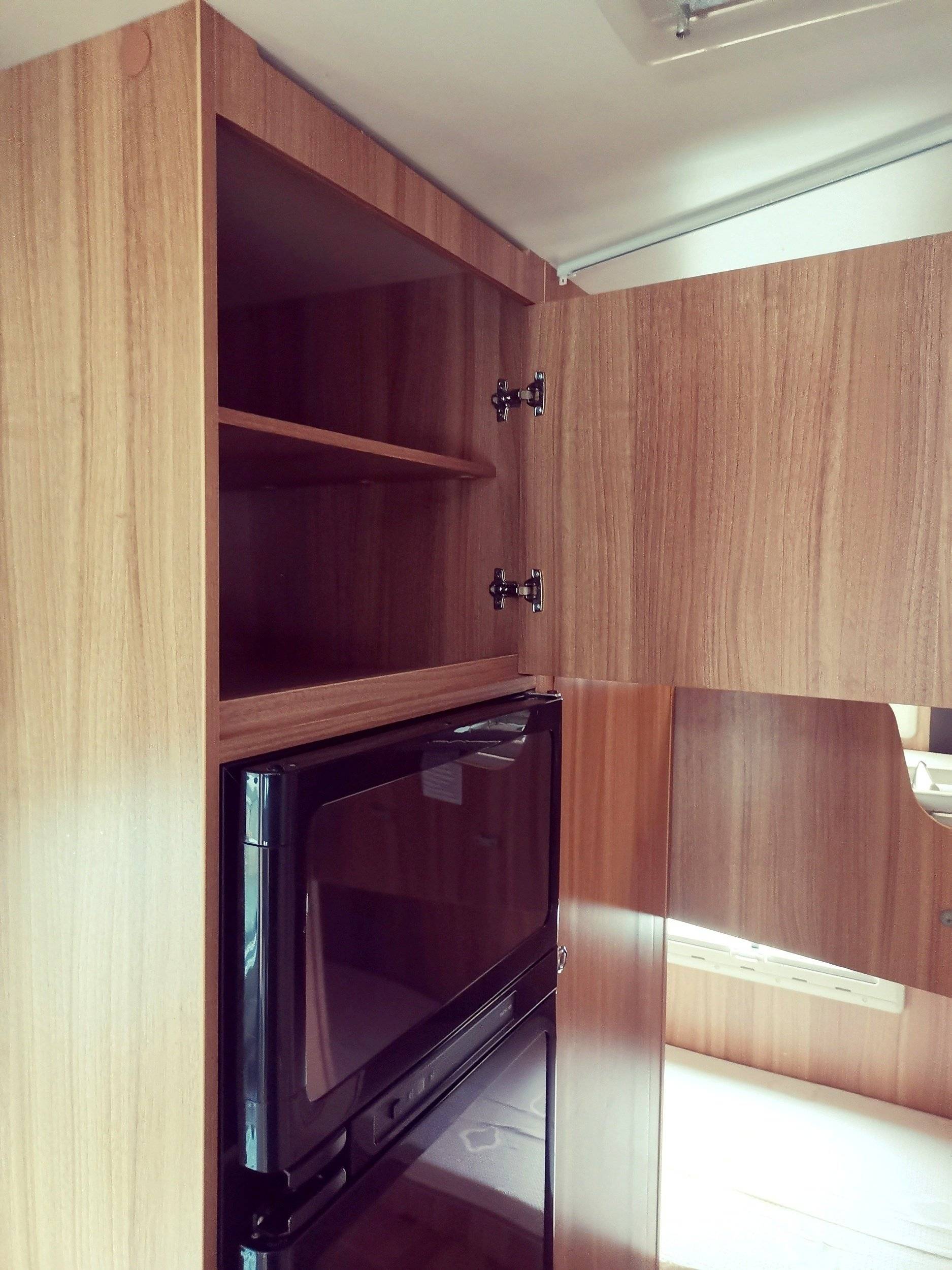 Challenger GENESIS 43