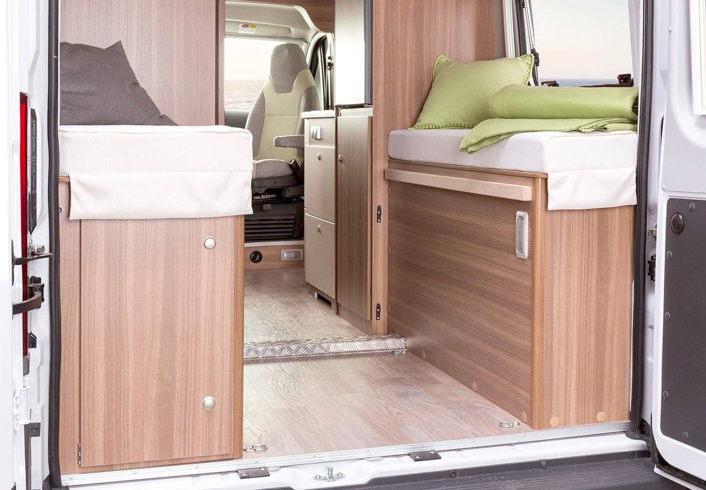 BC Vista Standard 4 Auto Base BC Vista Standard 4 Auto Base