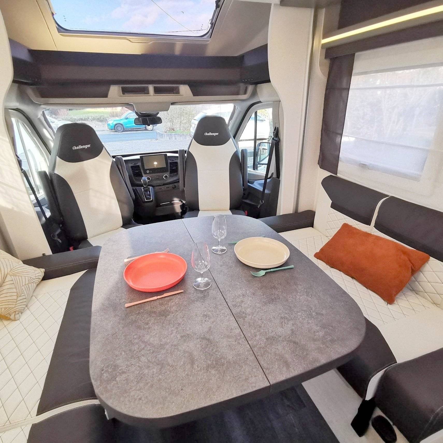 Challenger ford transit 170 automatique