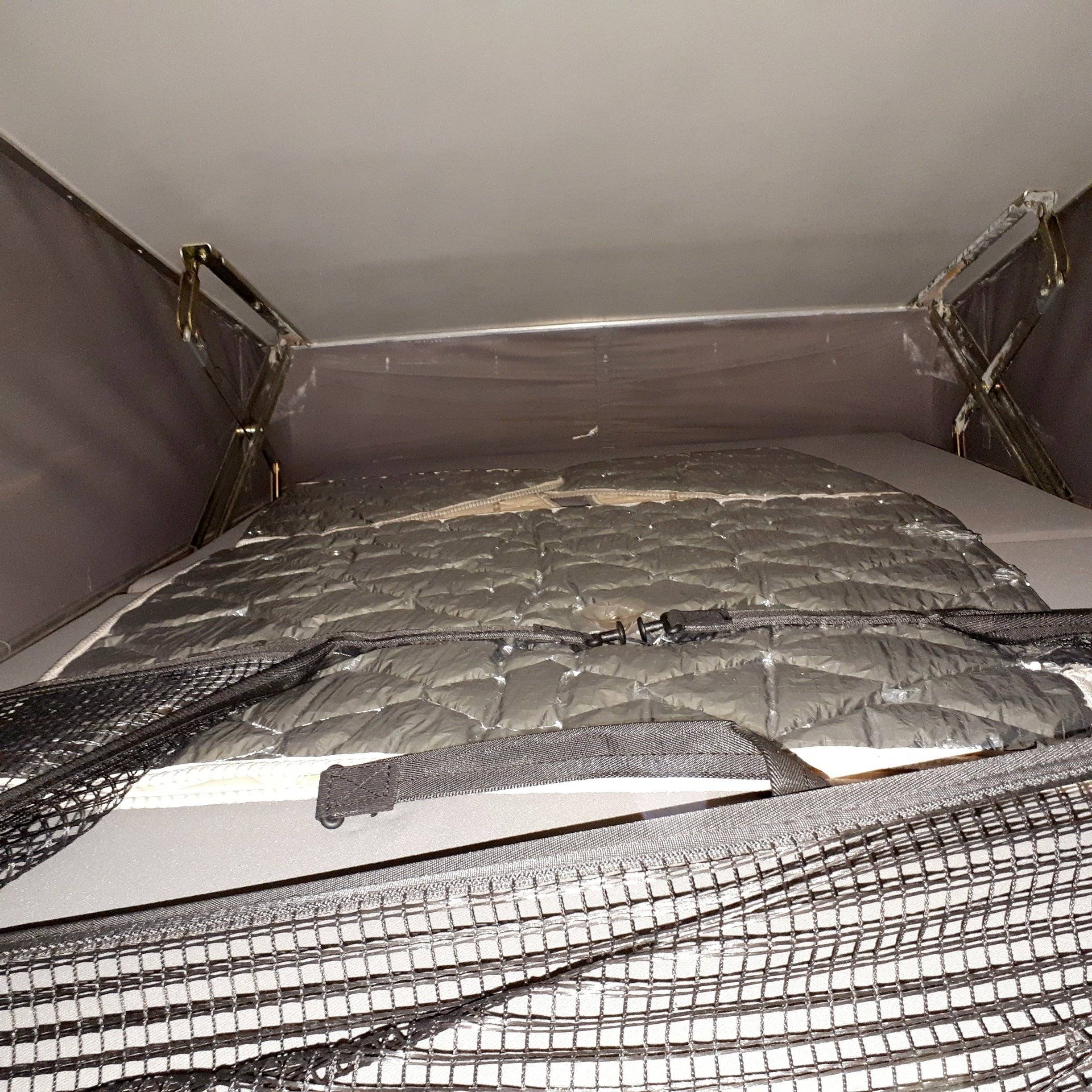 Berth Volkswagen 2,5l TDI 102 ch - Yescapa