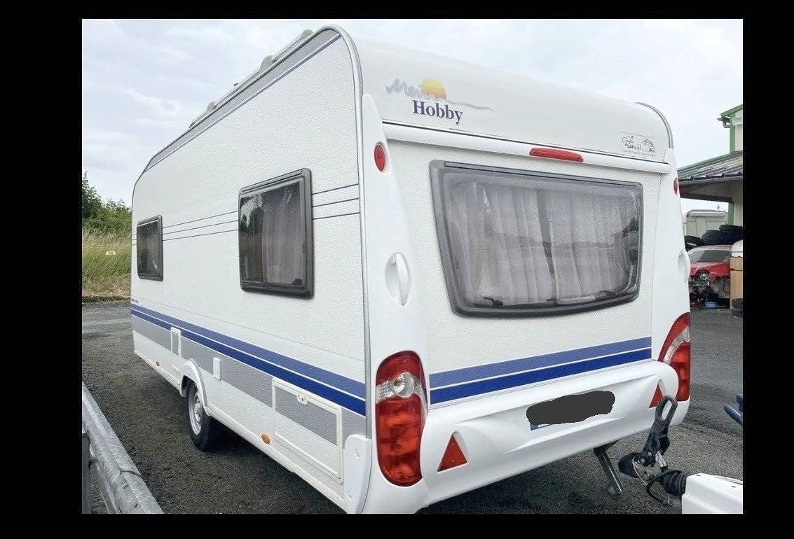 Vue avant de 3/4  - Yescapa