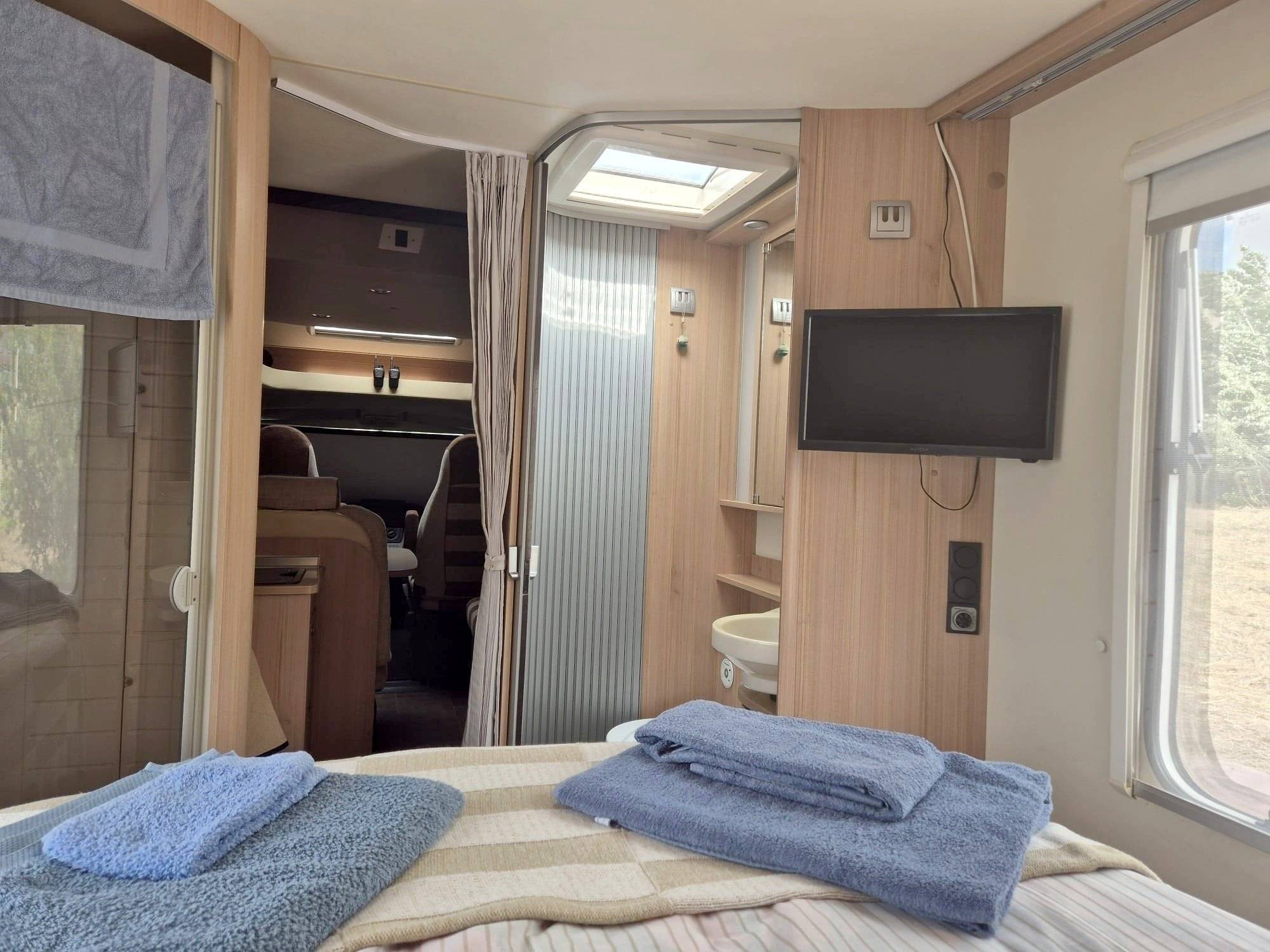 Bürstner Bürstner Ixeo Plus IT 724