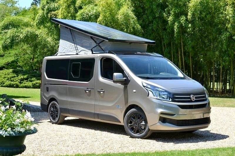 Front view from 3/4 Fiat Talento dci 1,6 l 120 ch - Yescapa