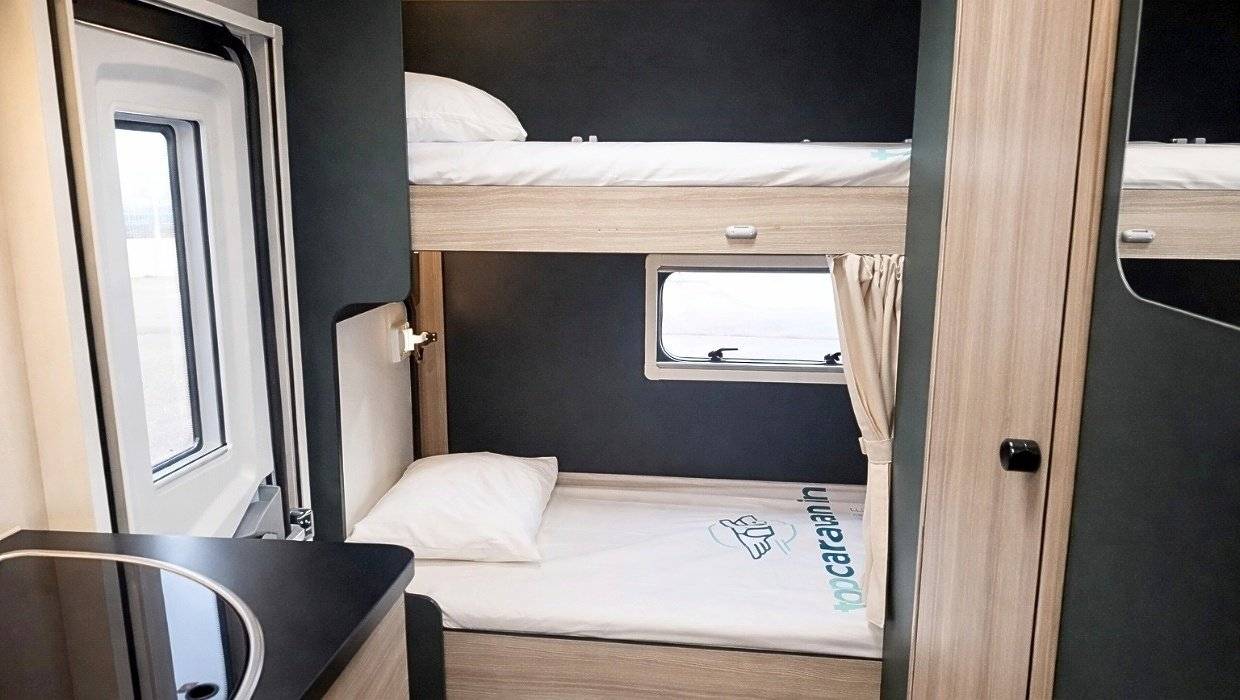 Berth Renault - Yescapa