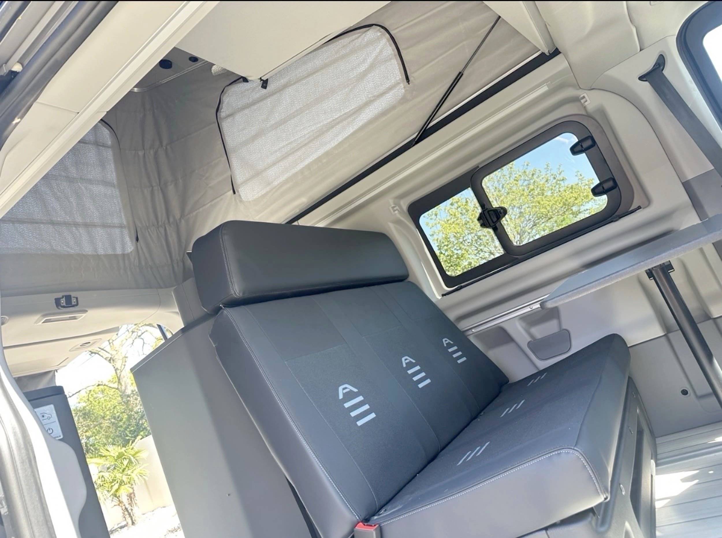 Schlafplätze Ford Ford Transit Custom Nugget L1H1 170 CV automatique - Yescapa