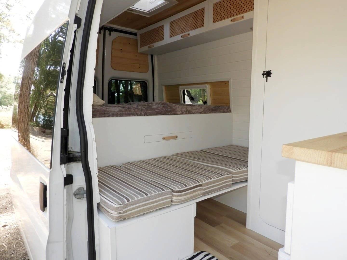 Ford Transit 2,4 l 140 ch