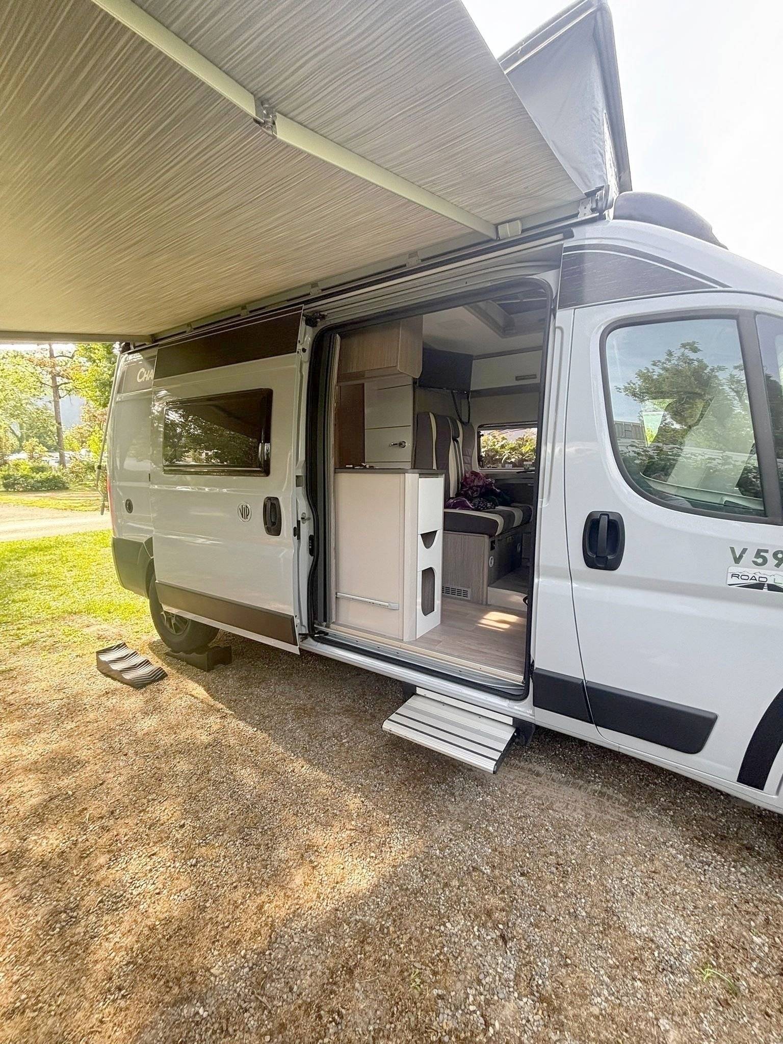 Chausson V594