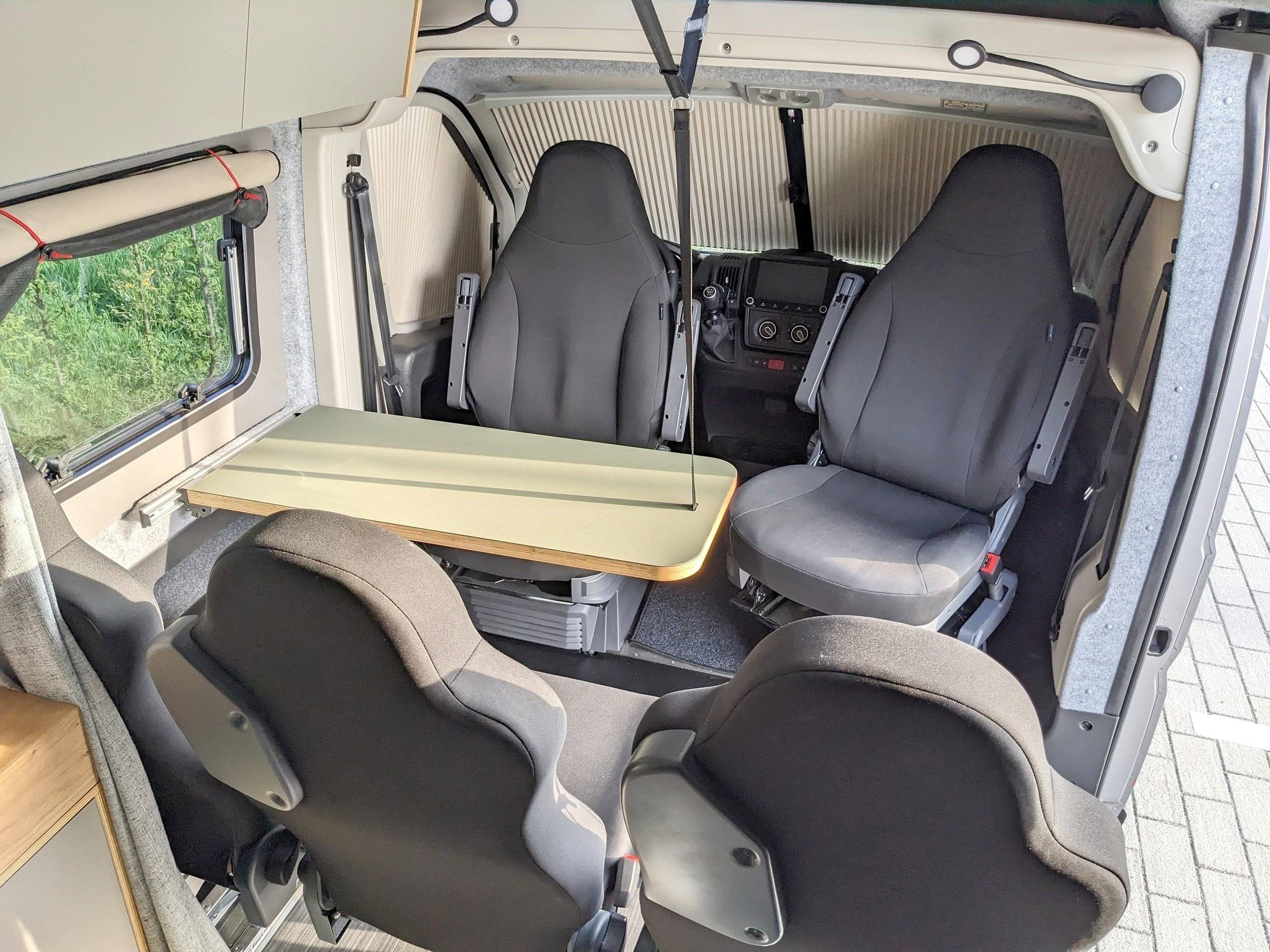 Rocket Camper Peugeot Boxer