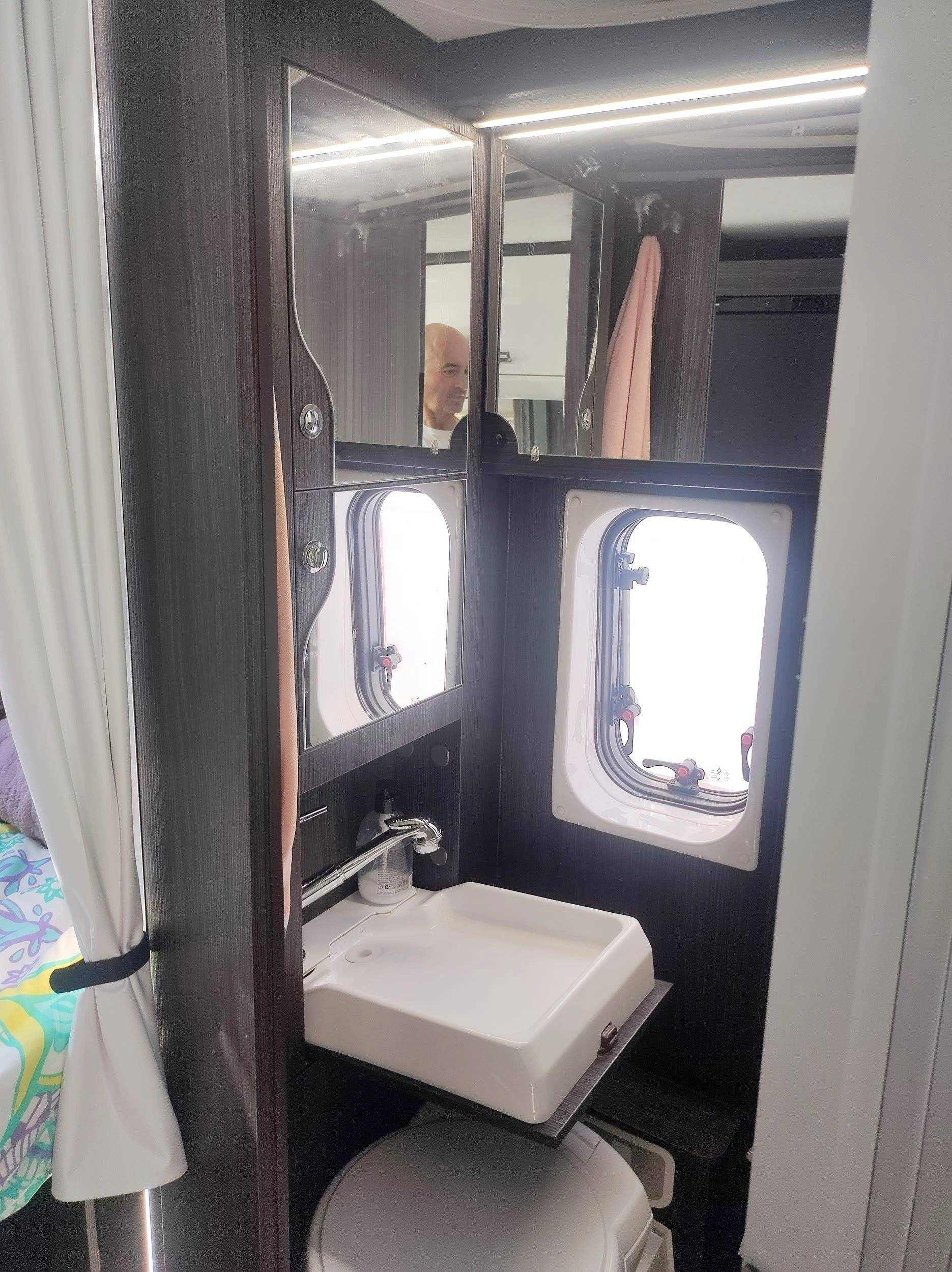 Benimar Benivan 140 UP