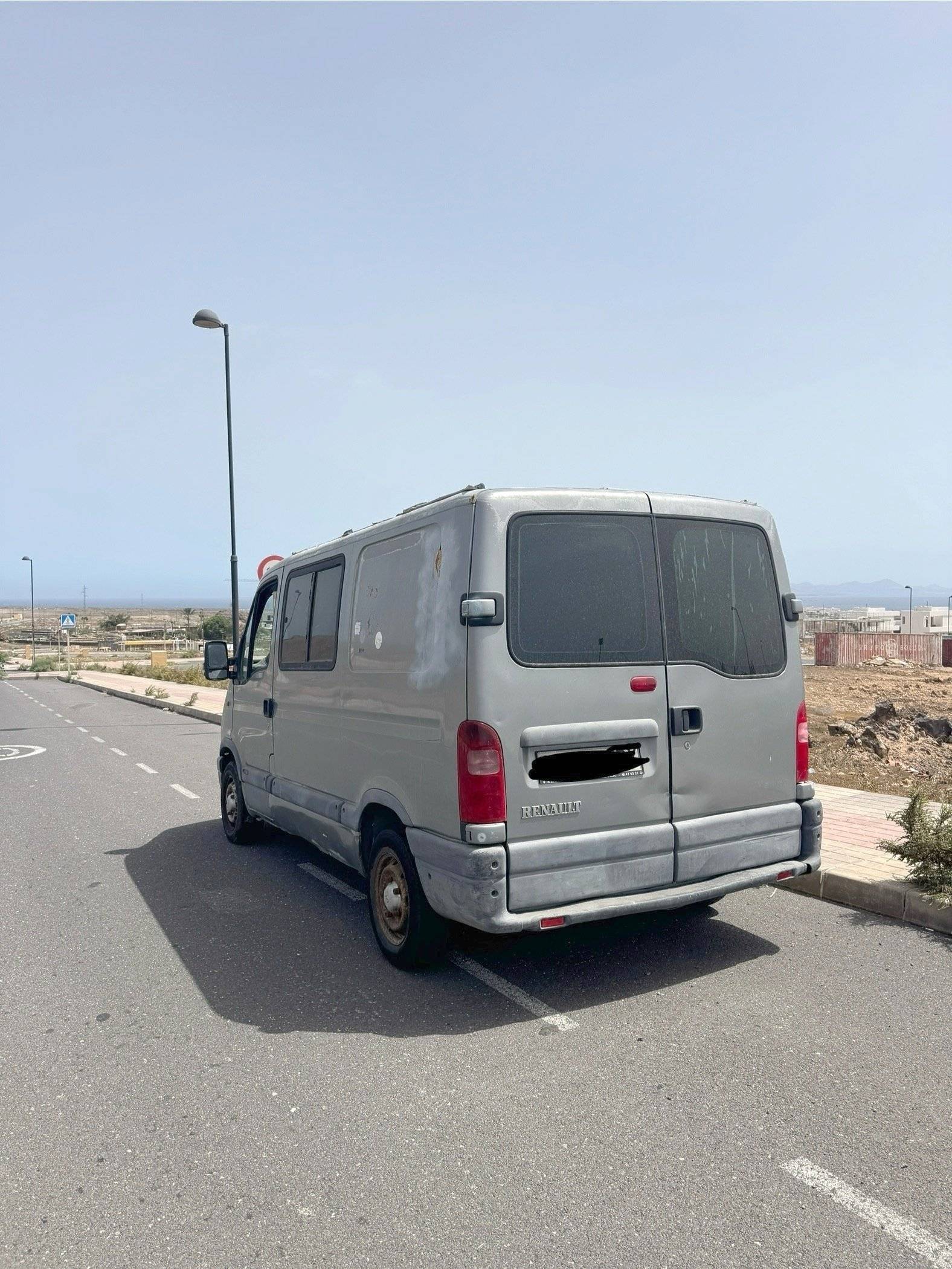 Rear view  - Yescapa