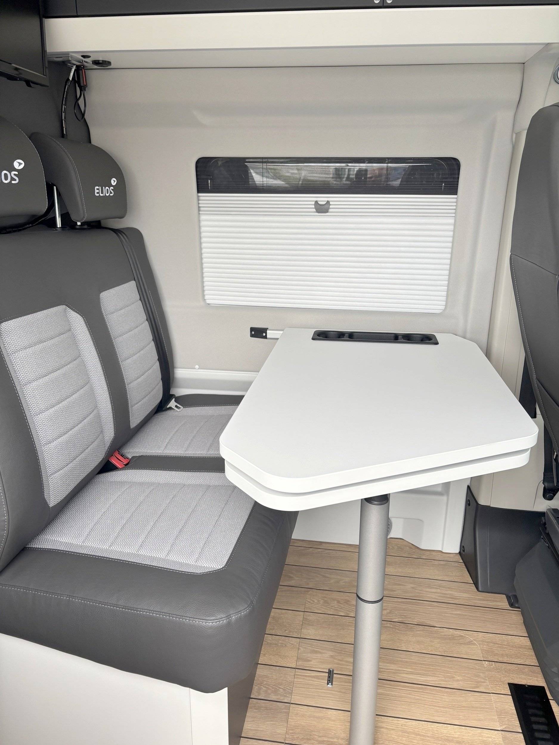 Dining Area Citroën - Yescapa