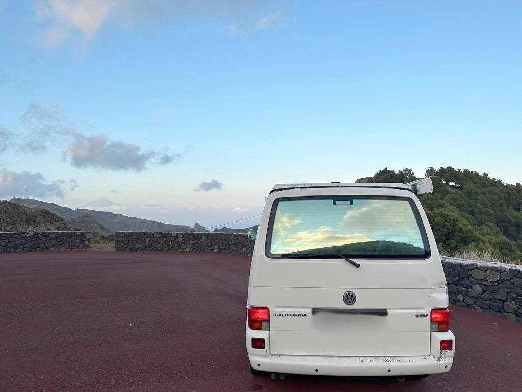 Volkswagen California