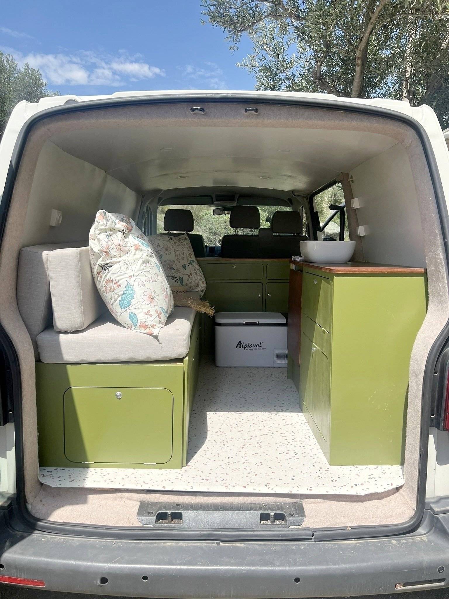 Volkswagen T5 2,0 l 84 ch