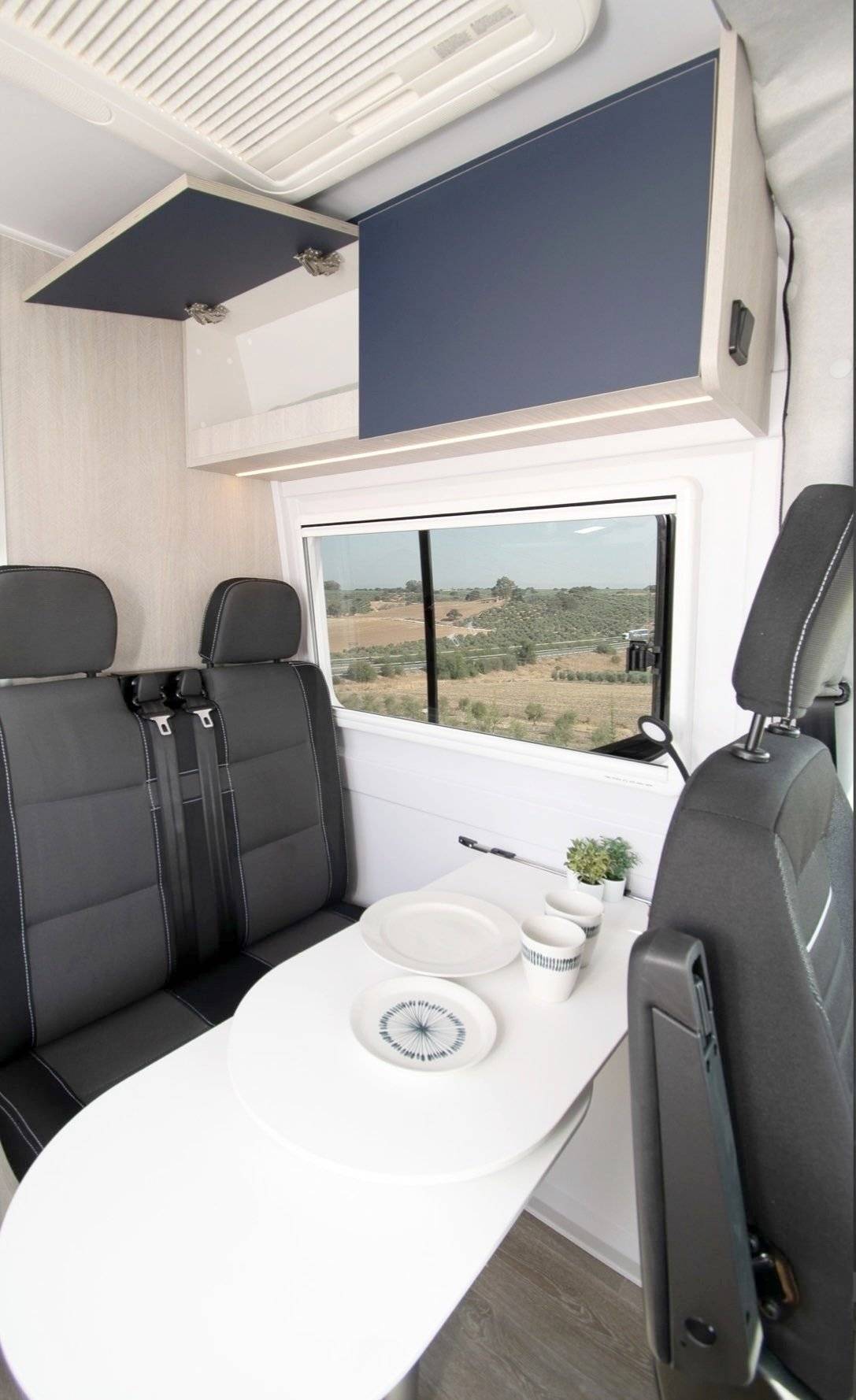 Menjador Iveco Daily 2,3 l 156 ch - Yescapa