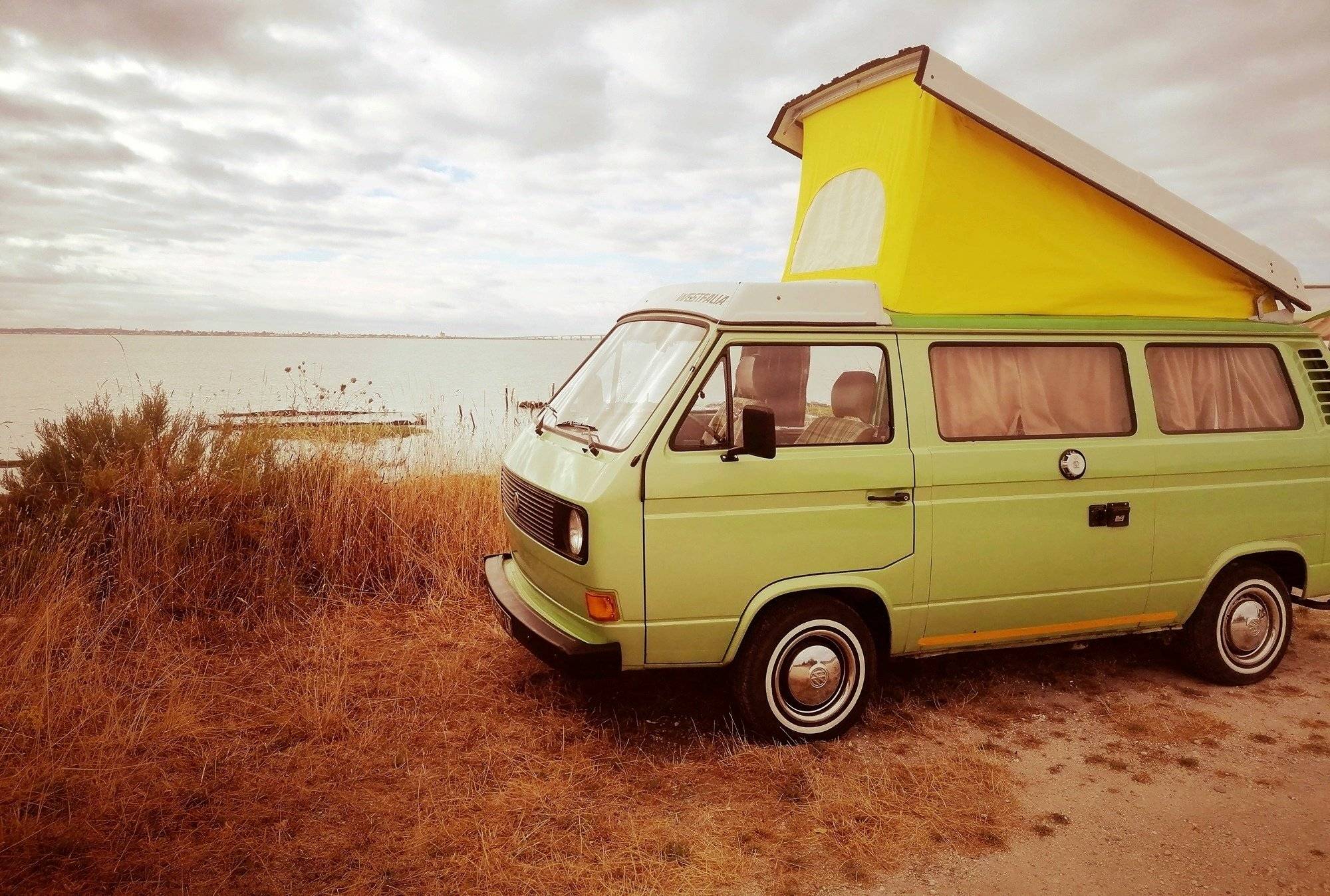 Volkswagen Van Aménagé  Vw Combi Transporter Westfalia California Royan La Rochelle