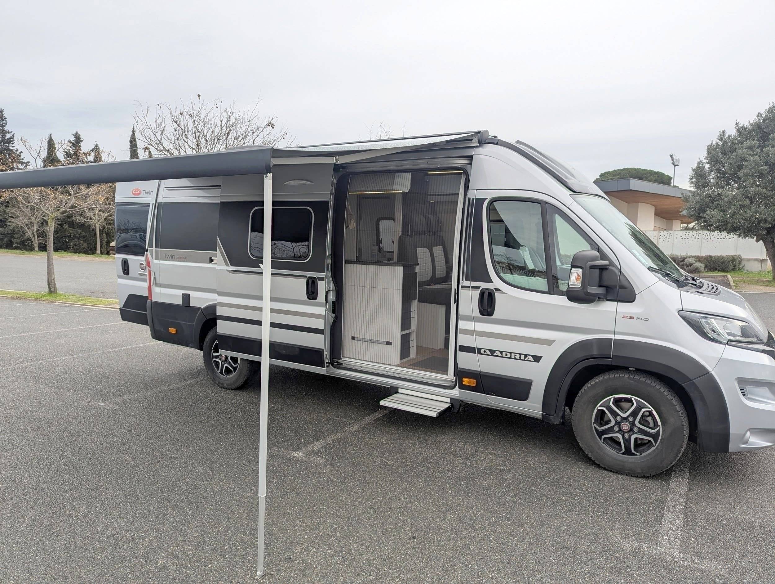 Adria Twin Supreme 640 SPB FAMILY