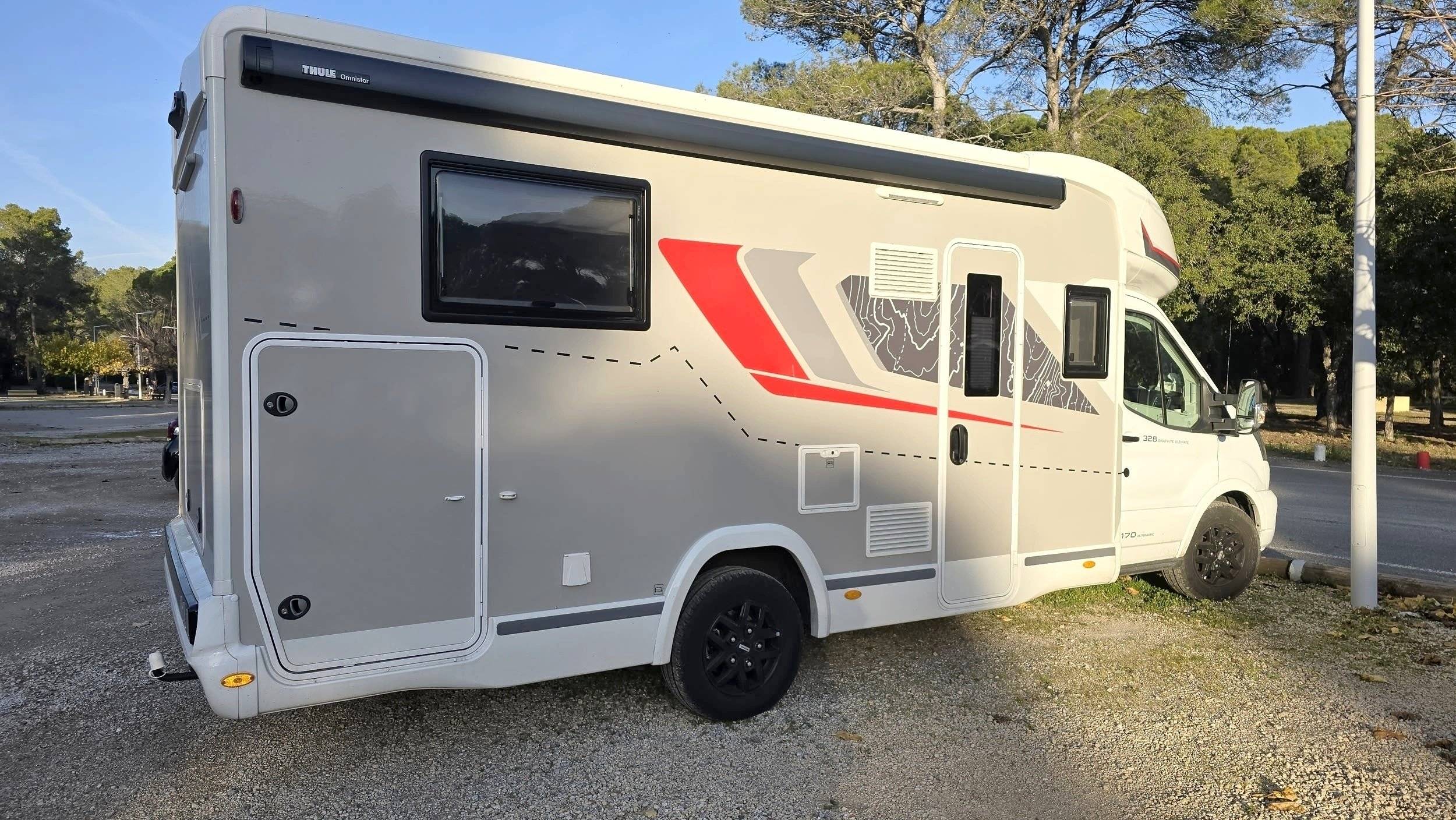 Challenger 308 Graphite Edition