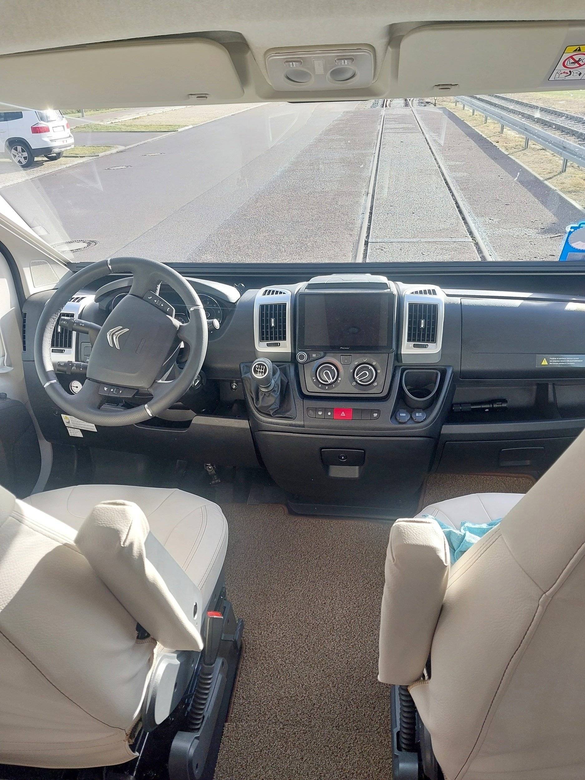 Pilote Expression D 696 