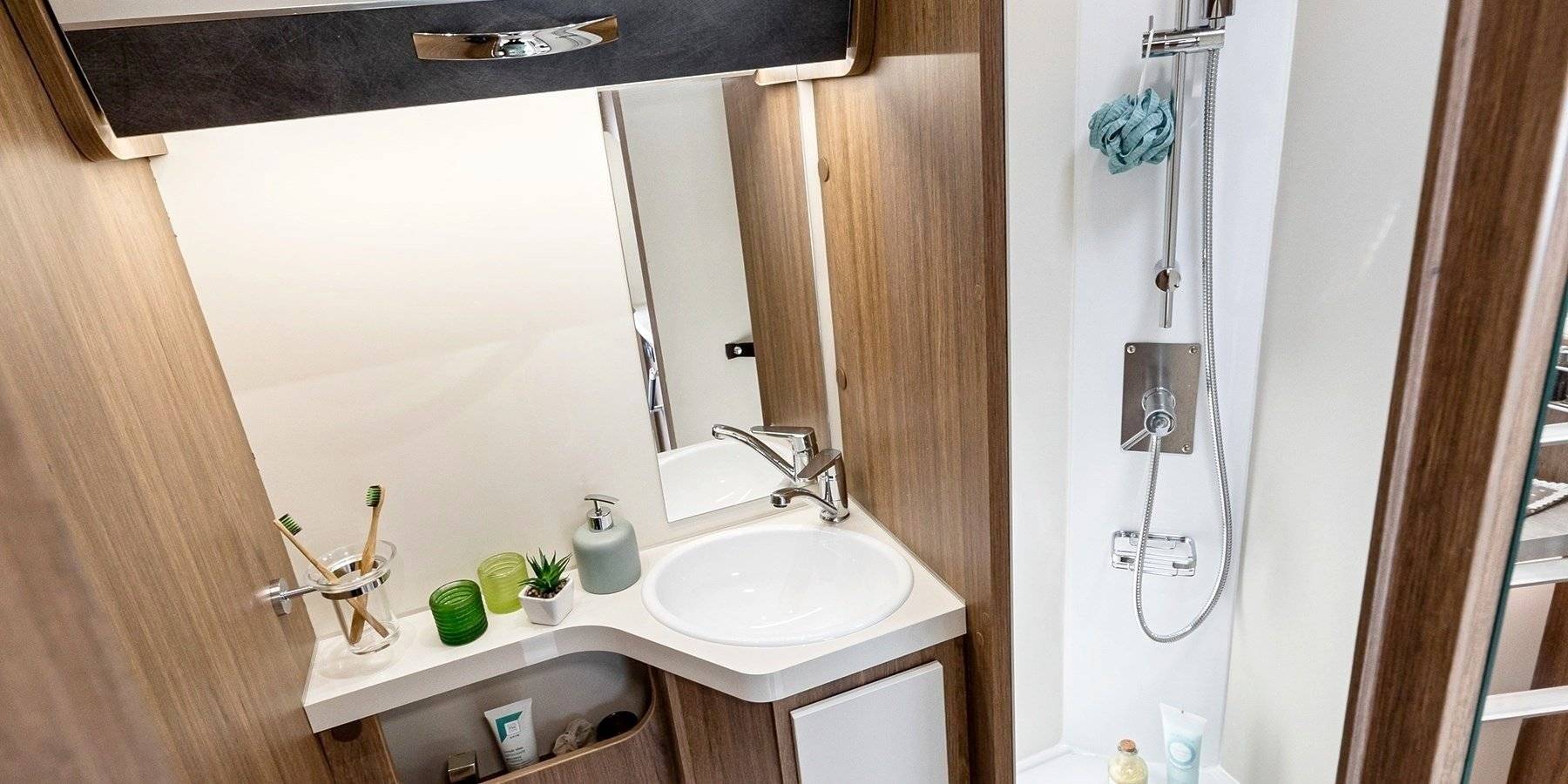 Elnagh Elnagh  Baron 22 