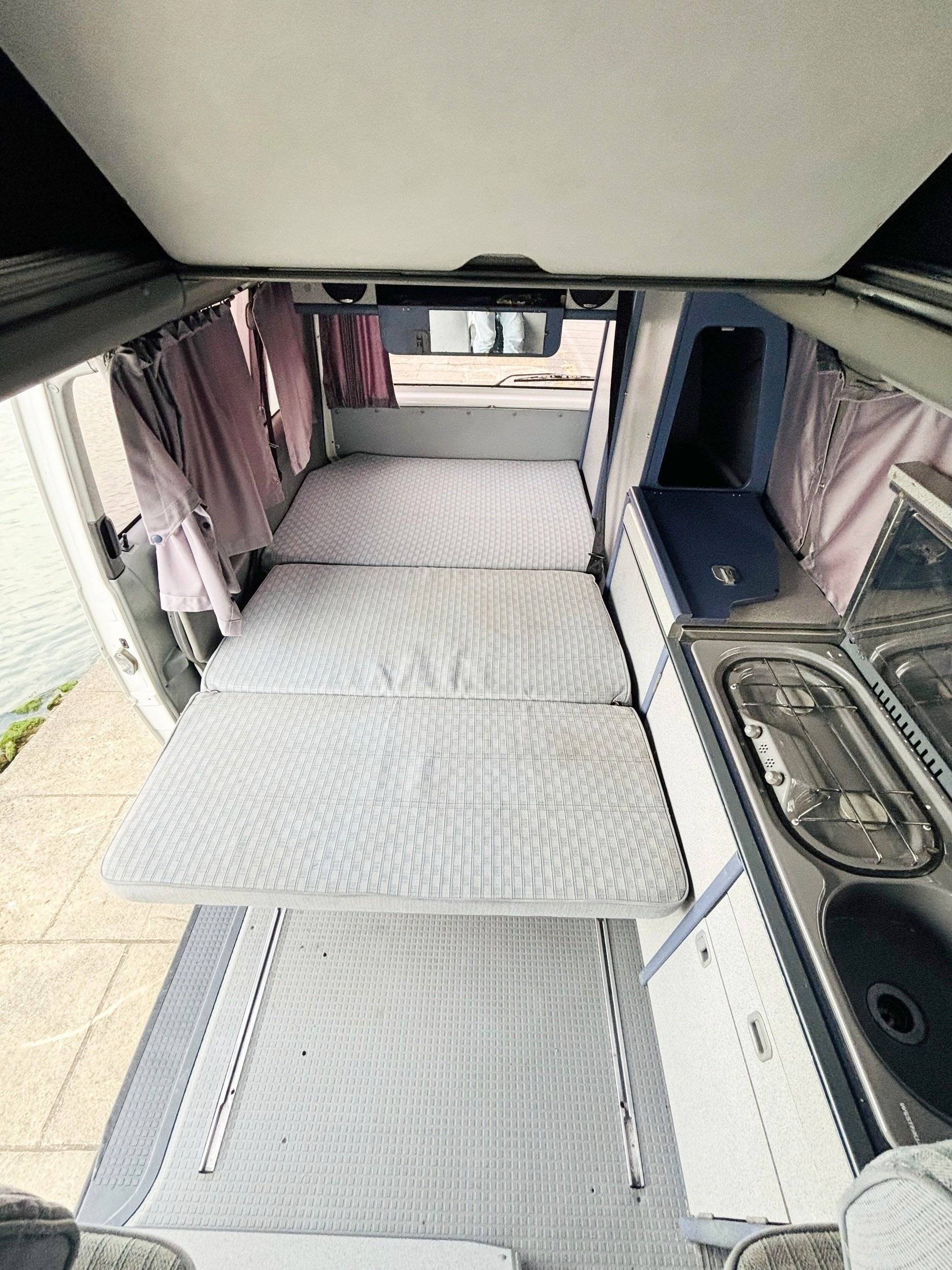 Couchages Volkswagen T4 California Coach - Yescapa