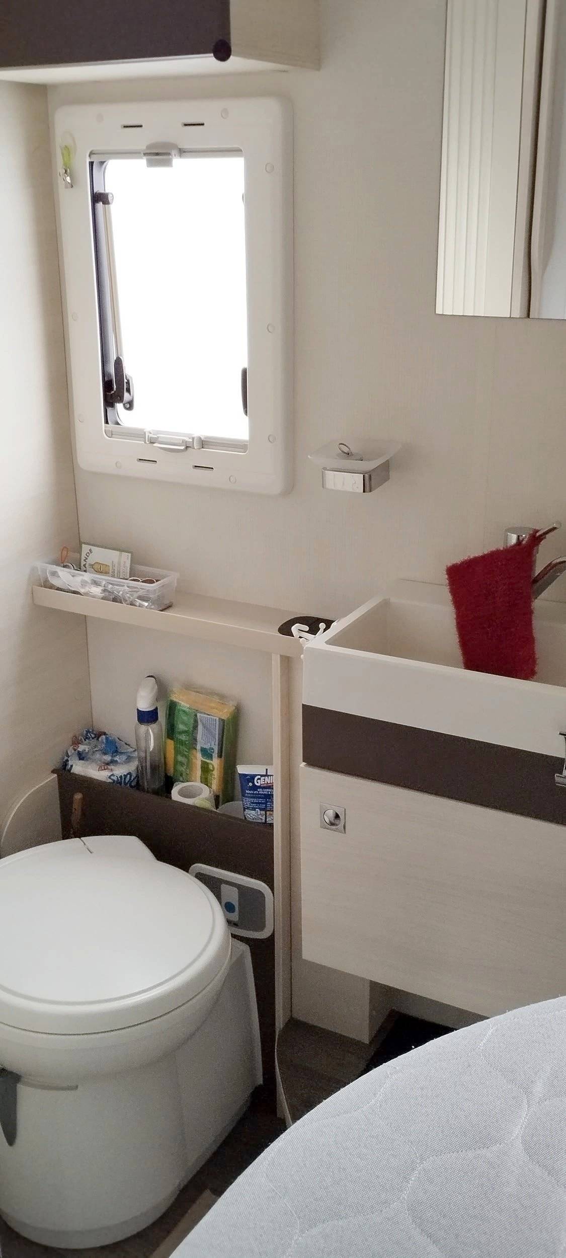 Ford Transit 2,0 l 170 ch