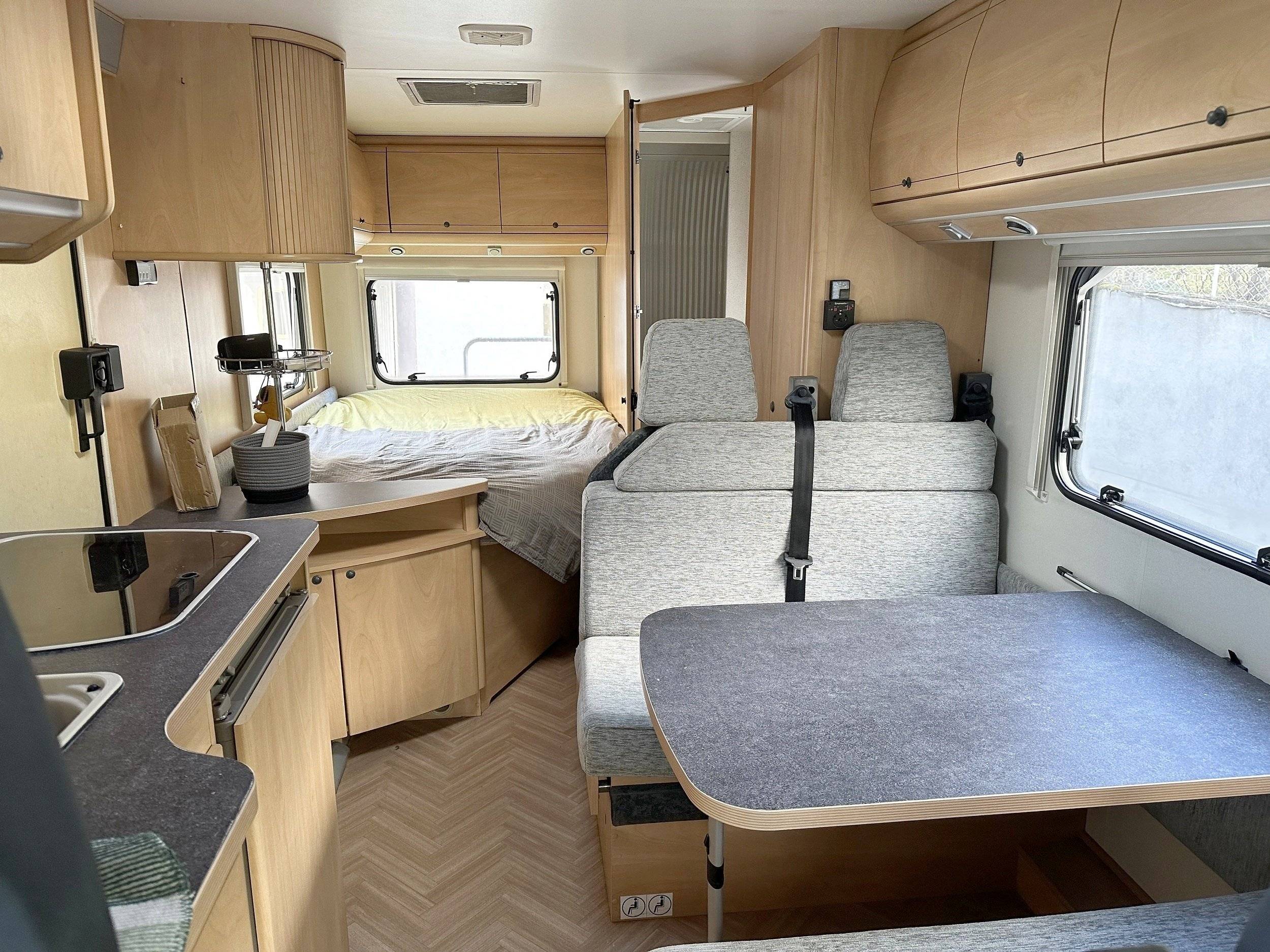 Coin repas Fiat Ducato 2.8 JTD - Yescapa