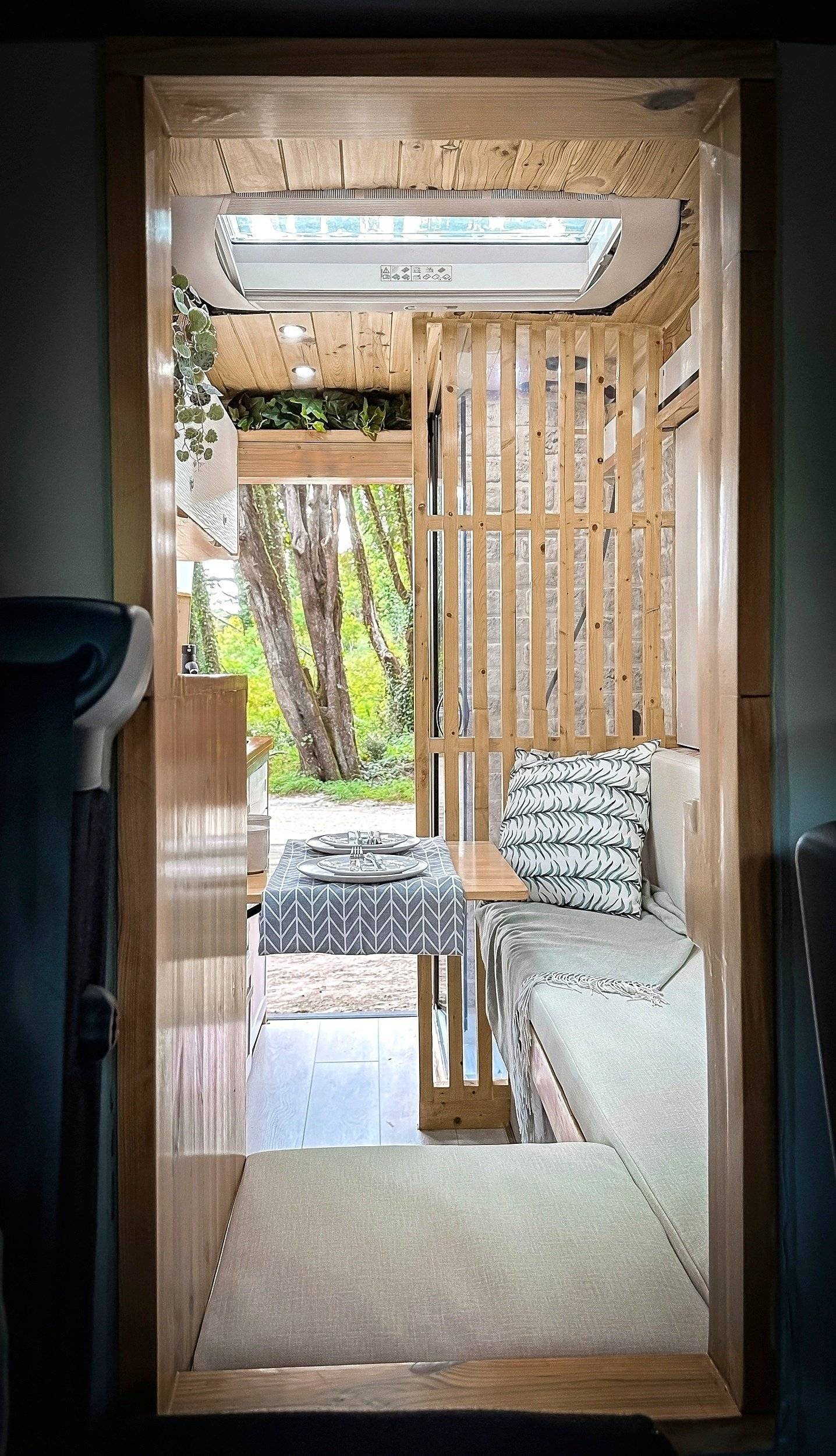 van.out Renault Master