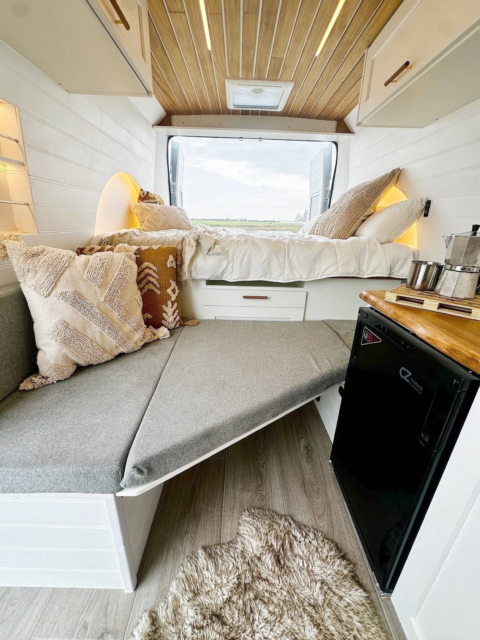 The Feather Van ORIGINAL