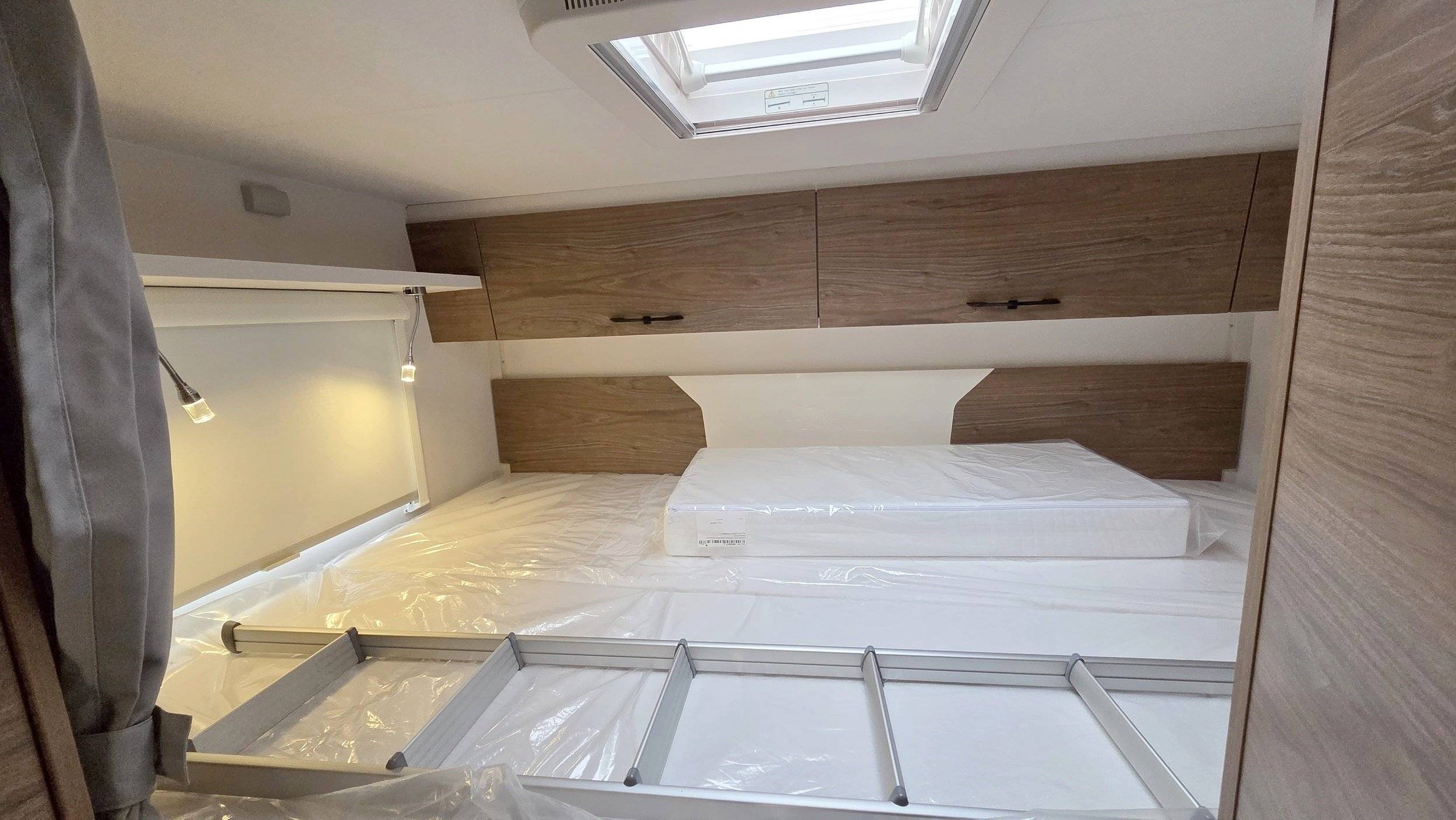 Blucamp Ocean 650
