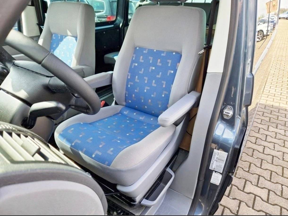 Volkswagen T5 2,5 l TDI 130 ch