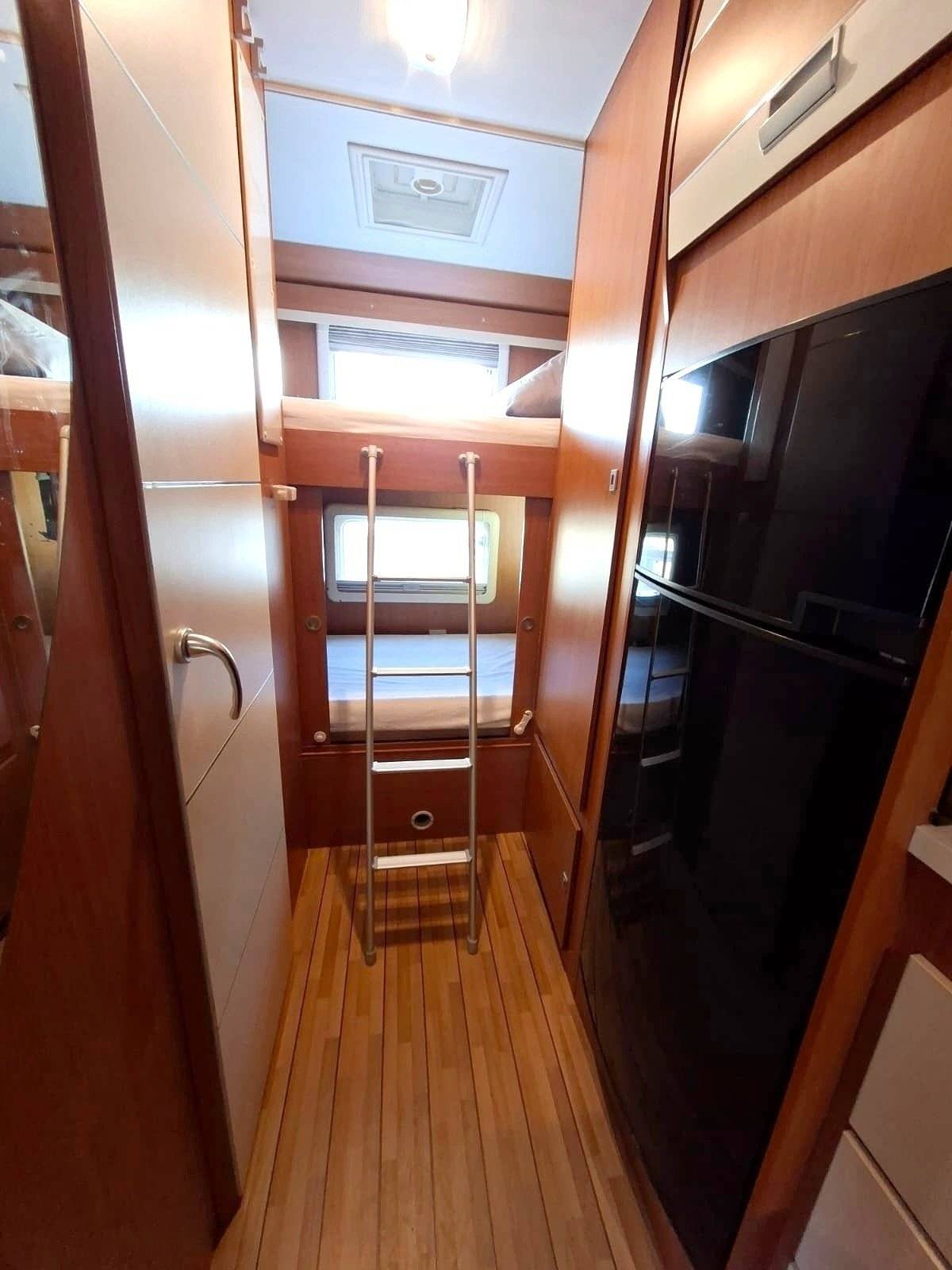 Berth Citroën Citroën jumper - Yescapa