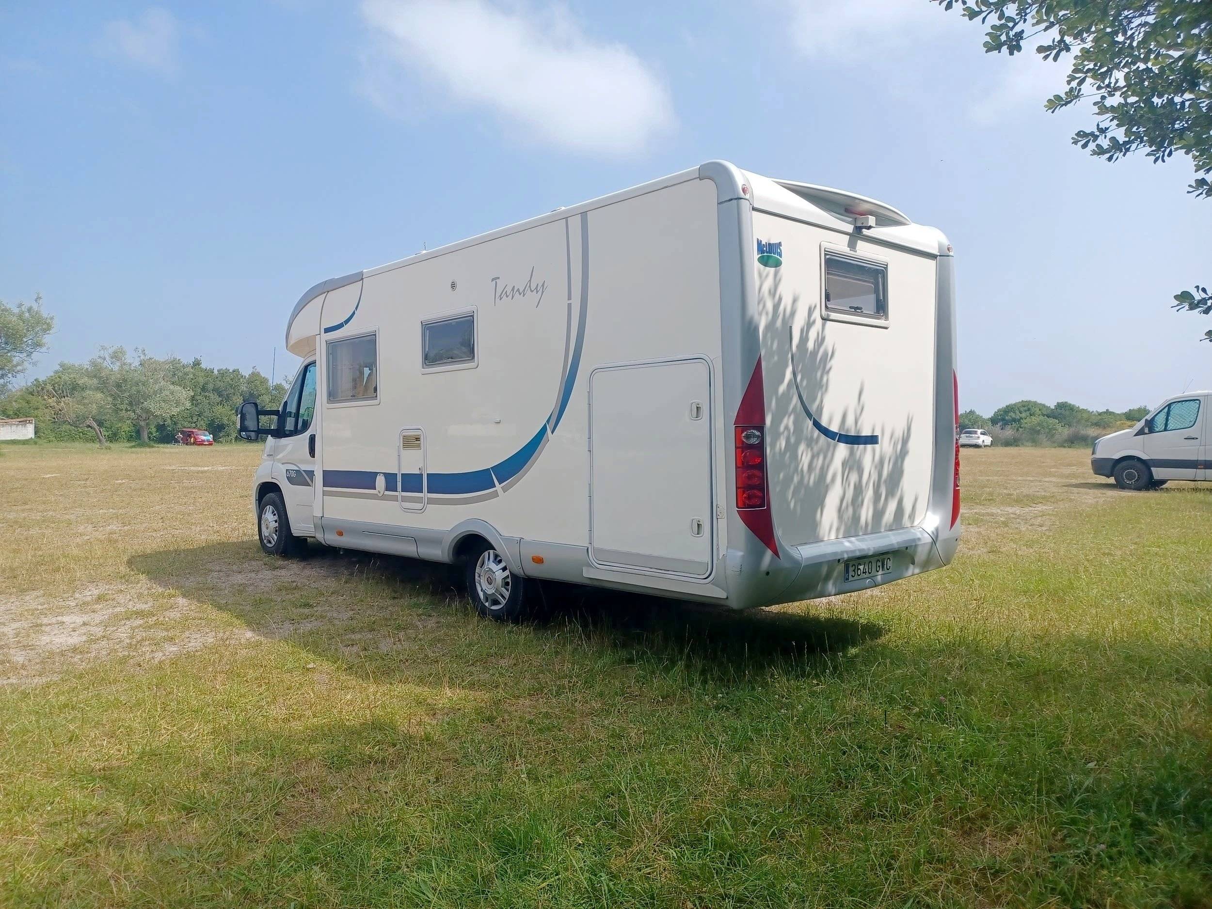 Mclouis Tandy 670 Plus