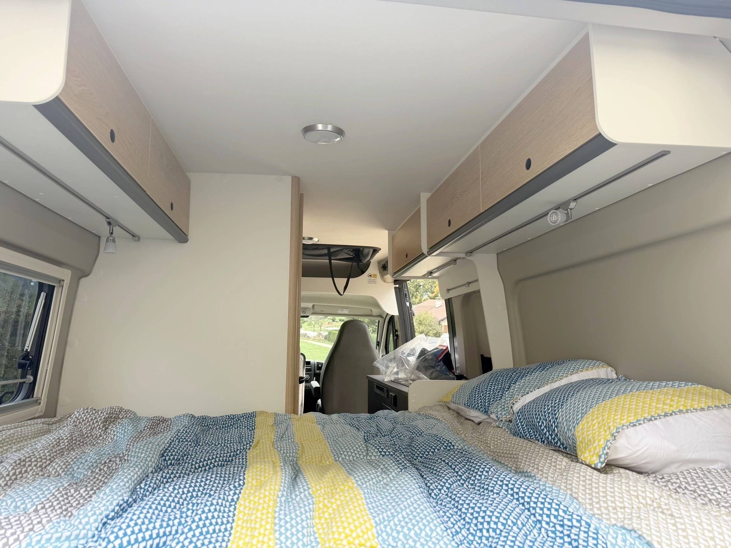 Berth Citroën 2.2 hdi plus 140hp - Yescapa