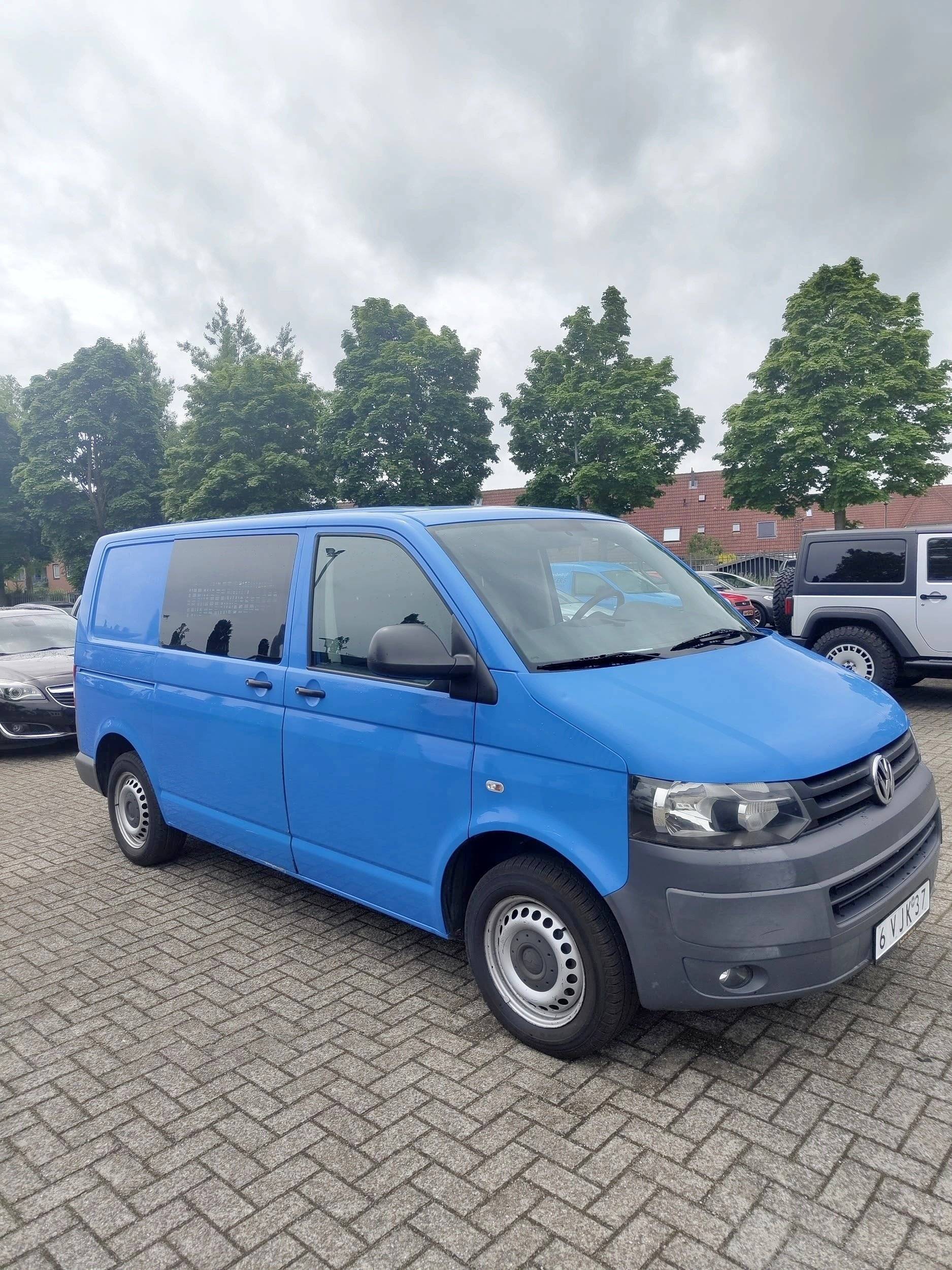 Volkswagen Transporter T5 2 l 102 ch