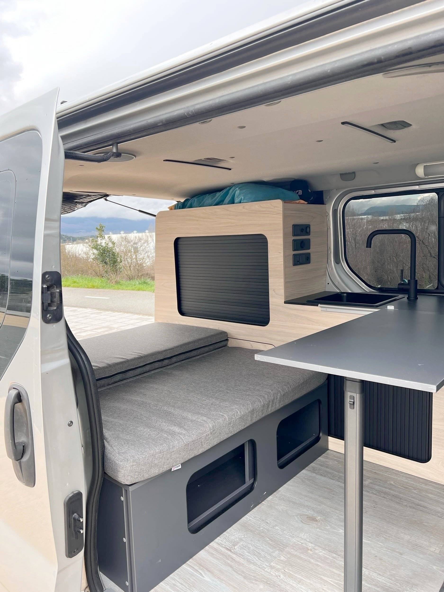 Renault V1 Renault Trafic