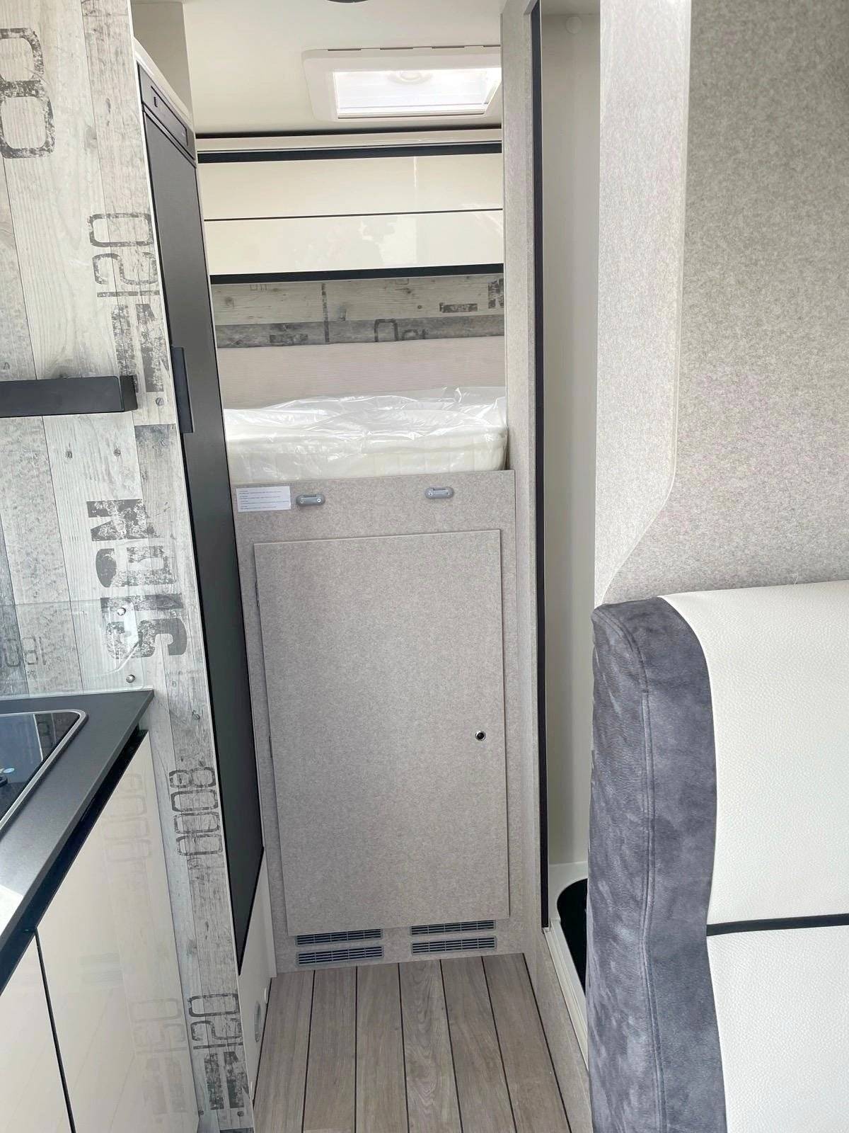 Mclouis MC4 SLIM 331