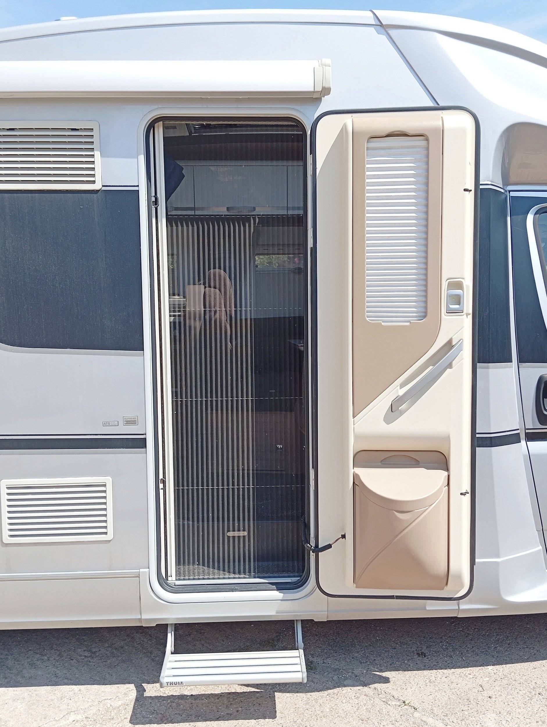 Adria Adria Coral Suprème 670 SC