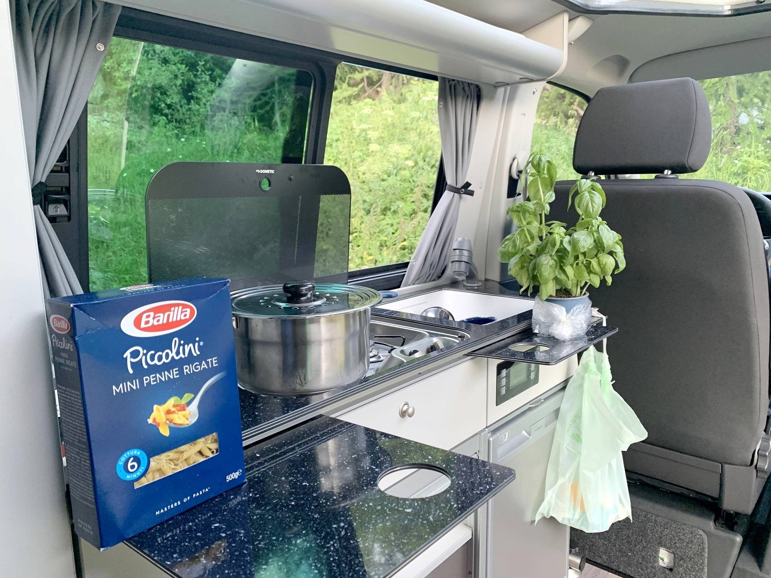 Cocina Volkswagen Volkswagen T6.1 - Yescapa