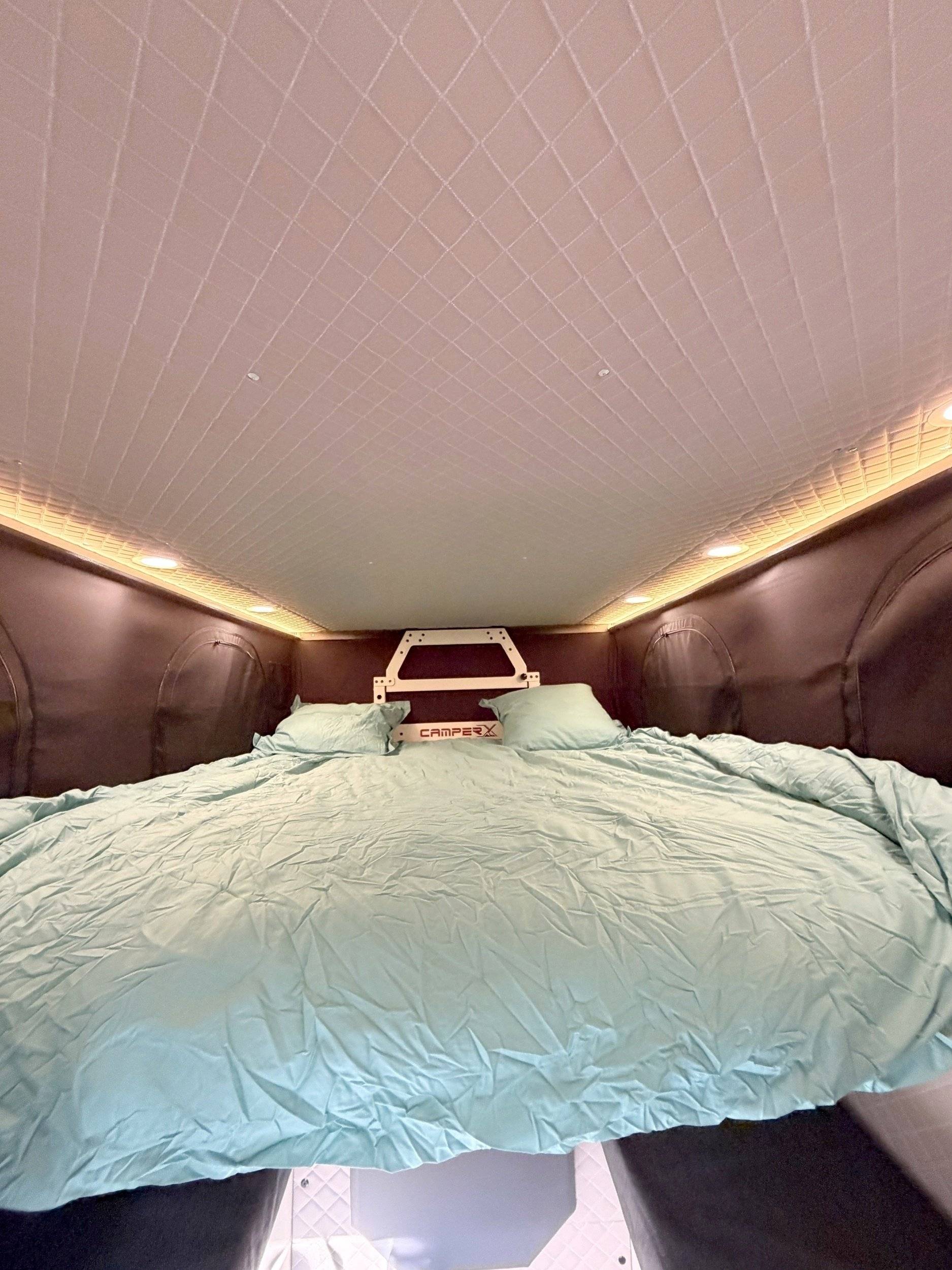 Schlafplätze Isuzu D-Max - Yescapa